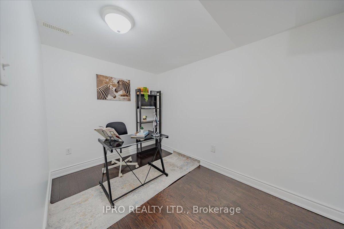Photo 20 of 1413 Fenelon Crescent, Oshawa, Lakeview — HOMEH