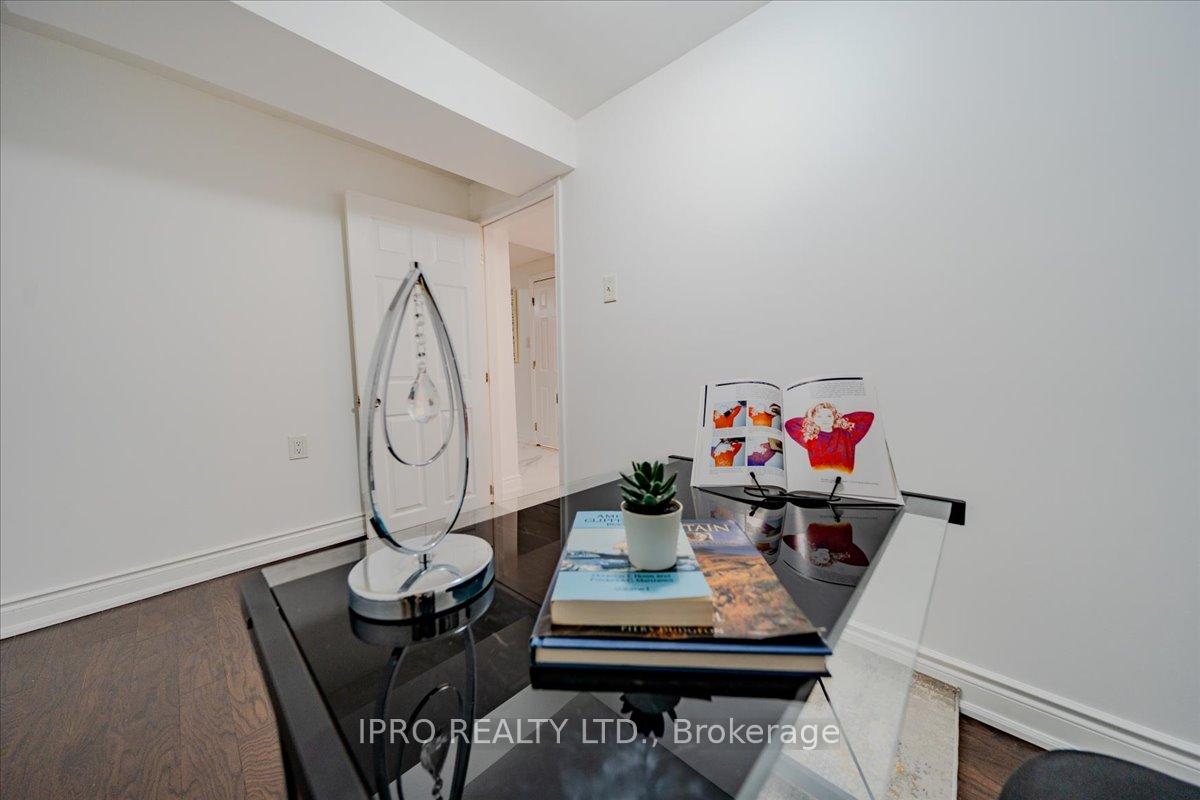 Photo 21 of 1413 Fenelon Crescent, Oshawa, Lakeview — HOMEH