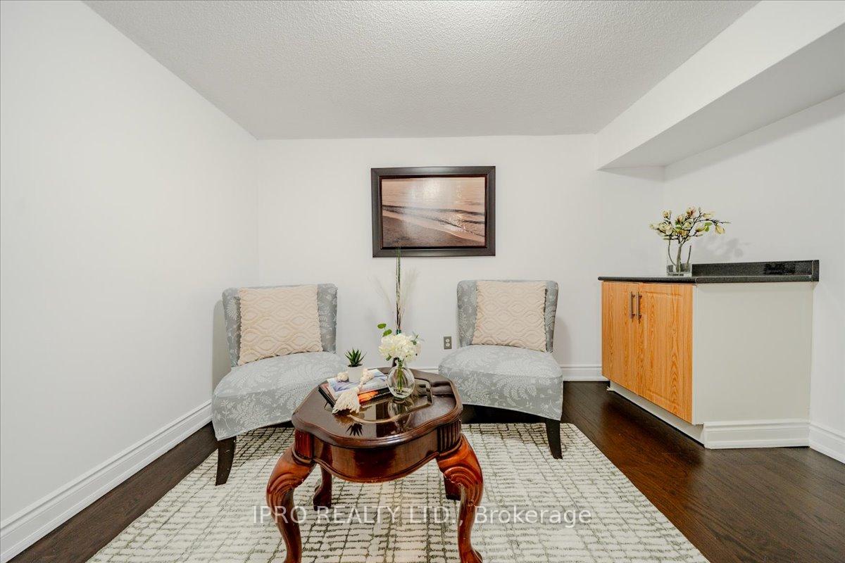 Photo 26 of 1413 Fenelon Crescent, Oshawa, Lakeview — HOMEH