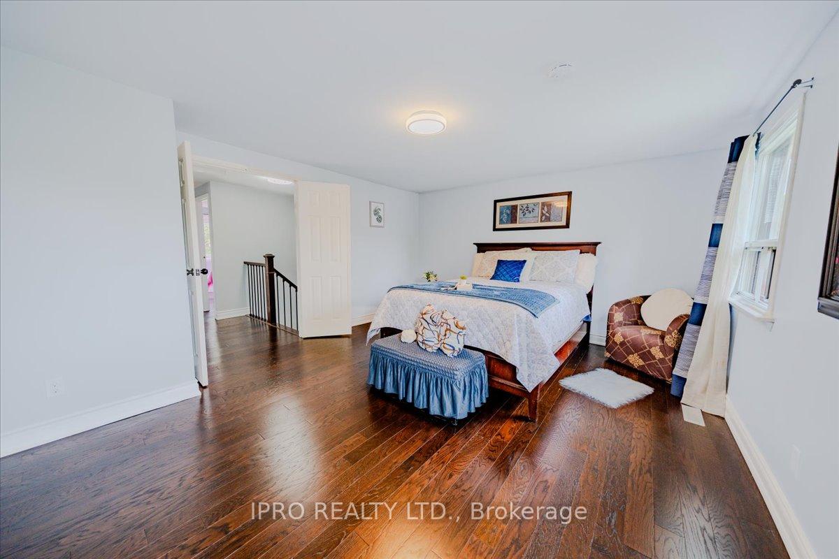 Photo 30 of 1413 Fenelon Crescent, Oshawa, Lakeview — HOMEH