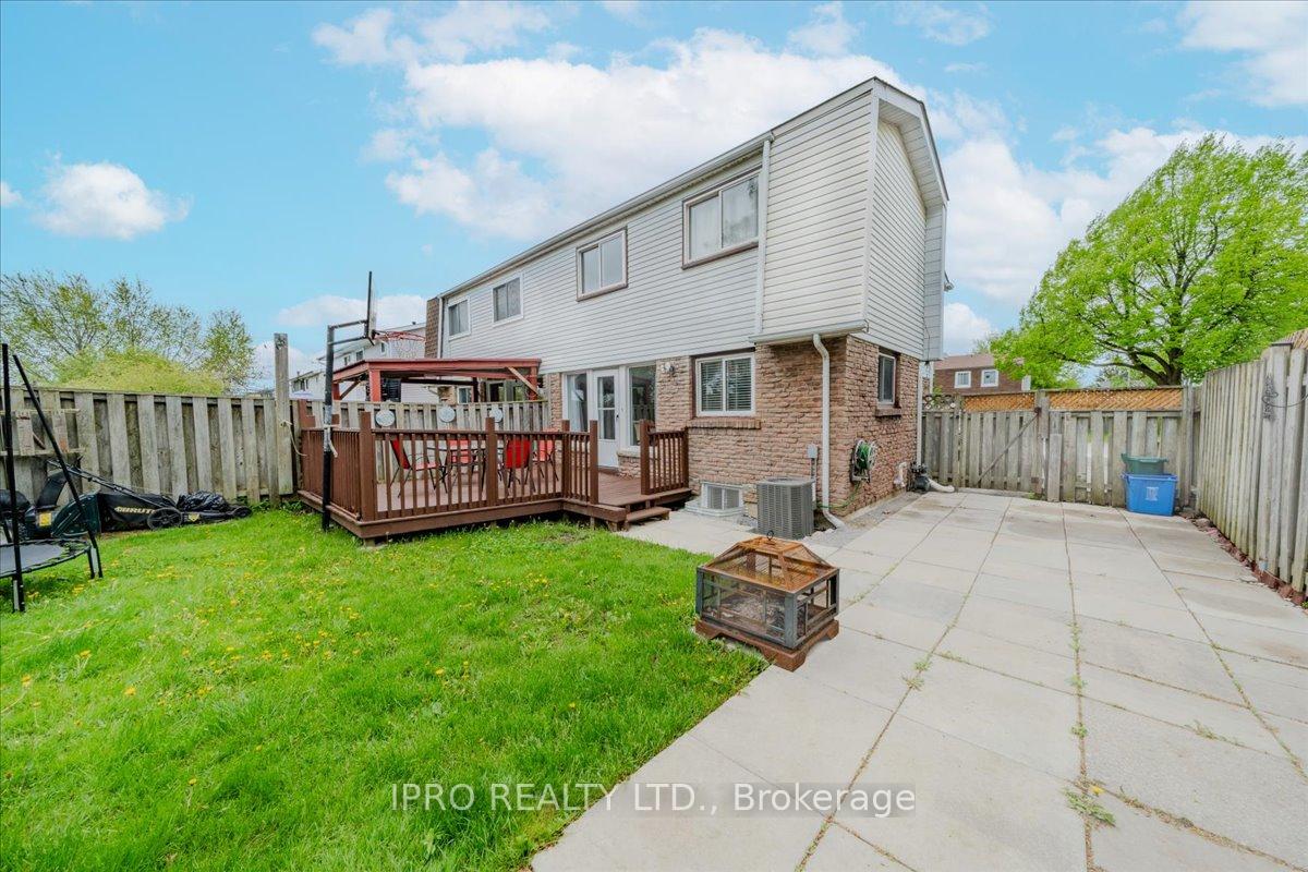 Photo 43 of 1413 Fenelon Crescent, Oshawa, Lakeview — HOMEH