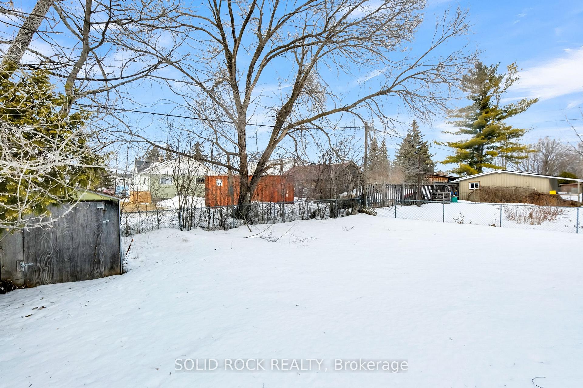 Photo 22 of 438 Haig Avenue, Renfrew — HOMEH