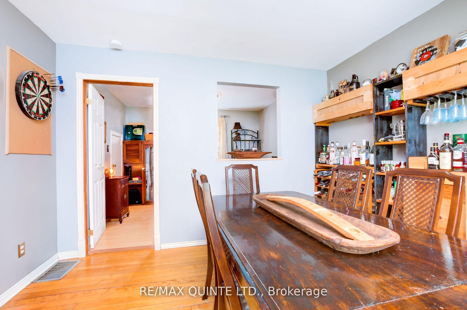 Photo 11 of 7 Bayview Drive, Quinte West, Sidney Ward — HOMEH