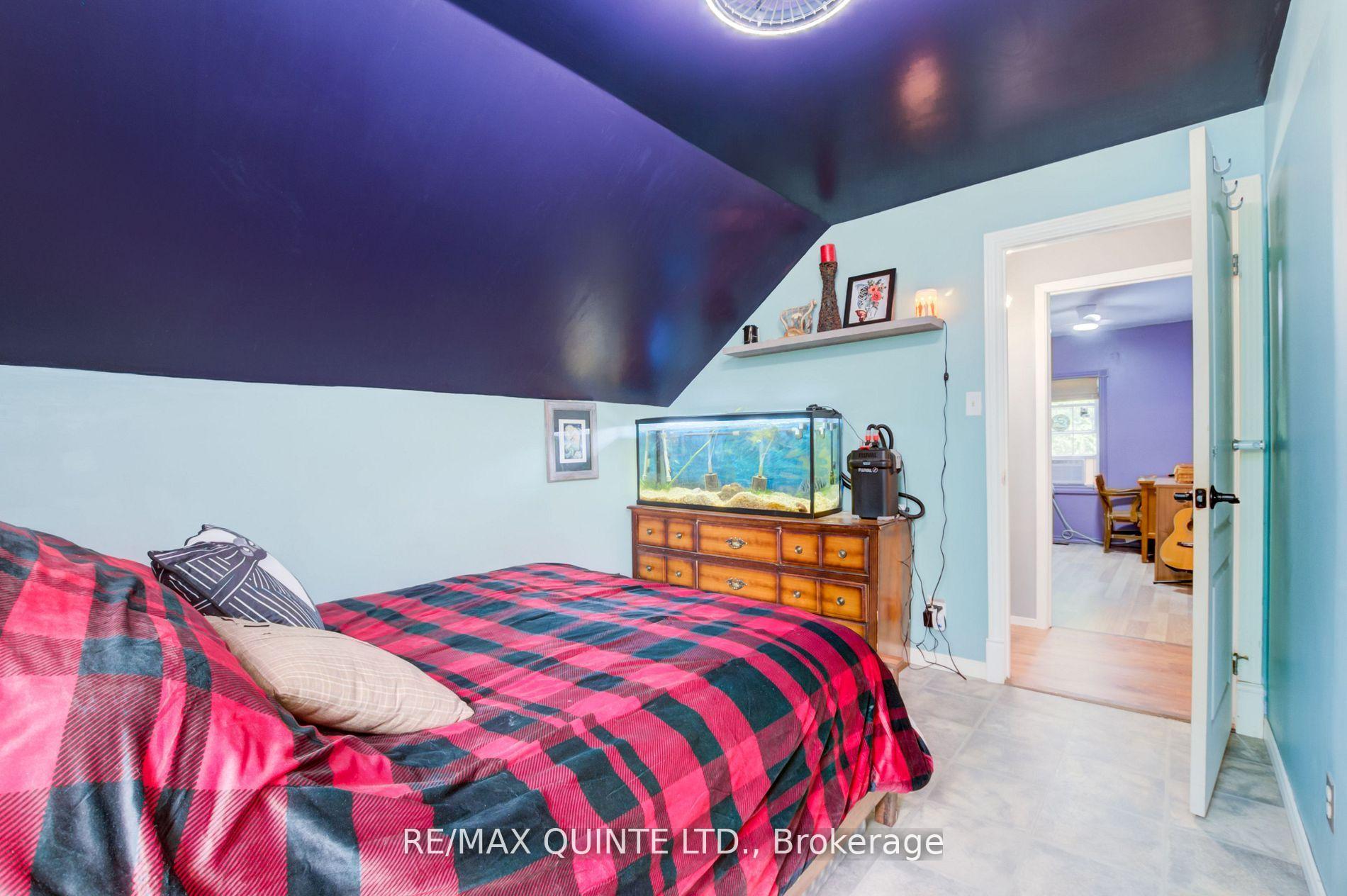 Photo 23 of 7 Bayview Drive, Quinte West, Sidney Ward — HOMEH