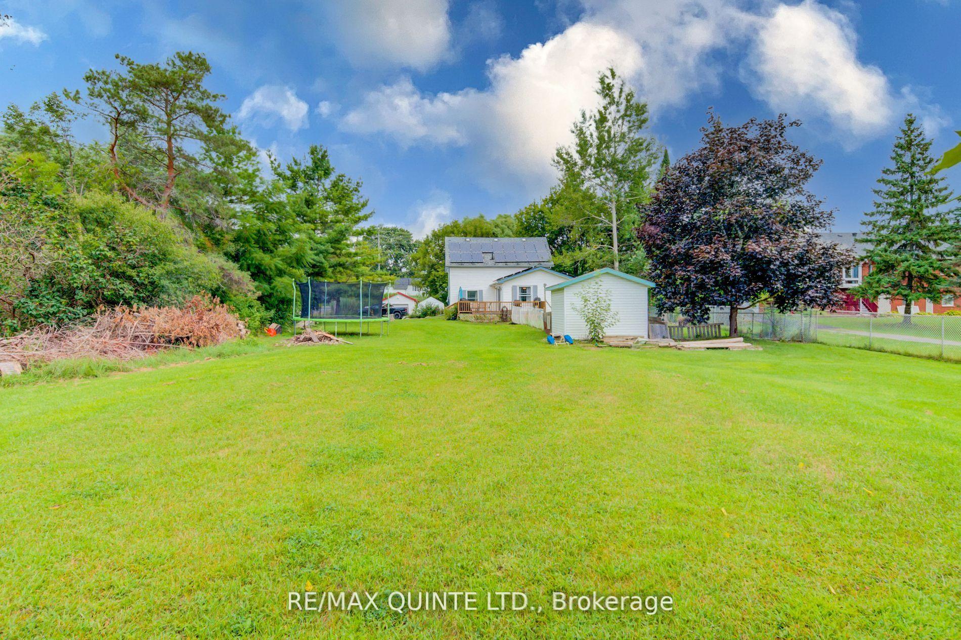 Photo 33 of 7 Bayview Drive, Quinte West, Sidney Ward — HOMEH