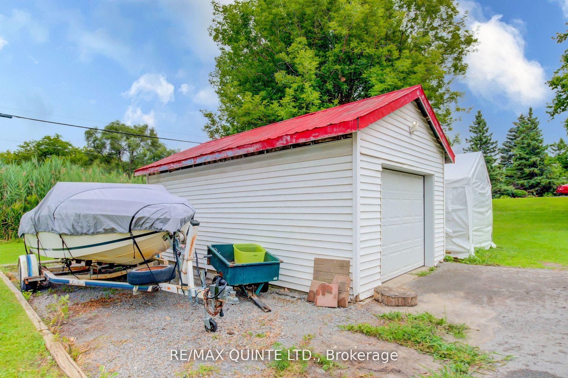 Photo 37 of 7 Bayview Drive, Quinte West, Sidney Ward — HOMEH