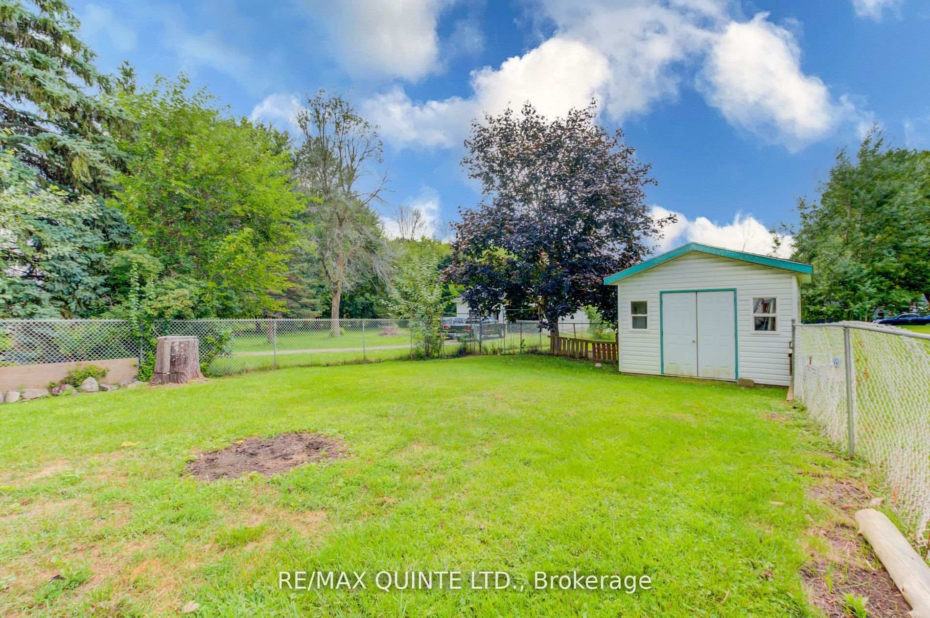 Photo 38 of 7 Bayview Drive, Quinte West, Sidney Ward — HOMEH