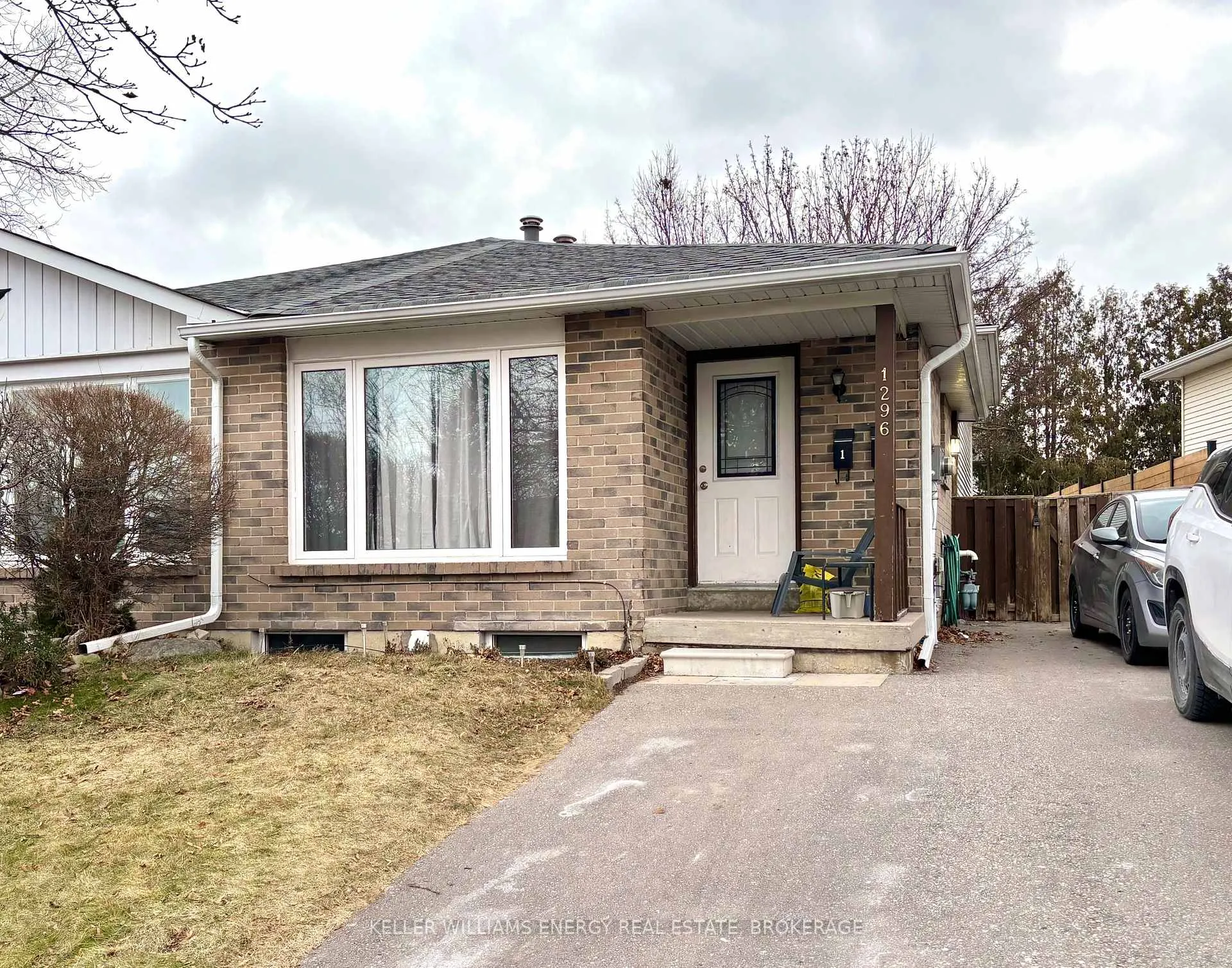 Photo 1 of Unit Main, 1296 Cherrydown Drive, Oshawa, Donevan — HOMEH
