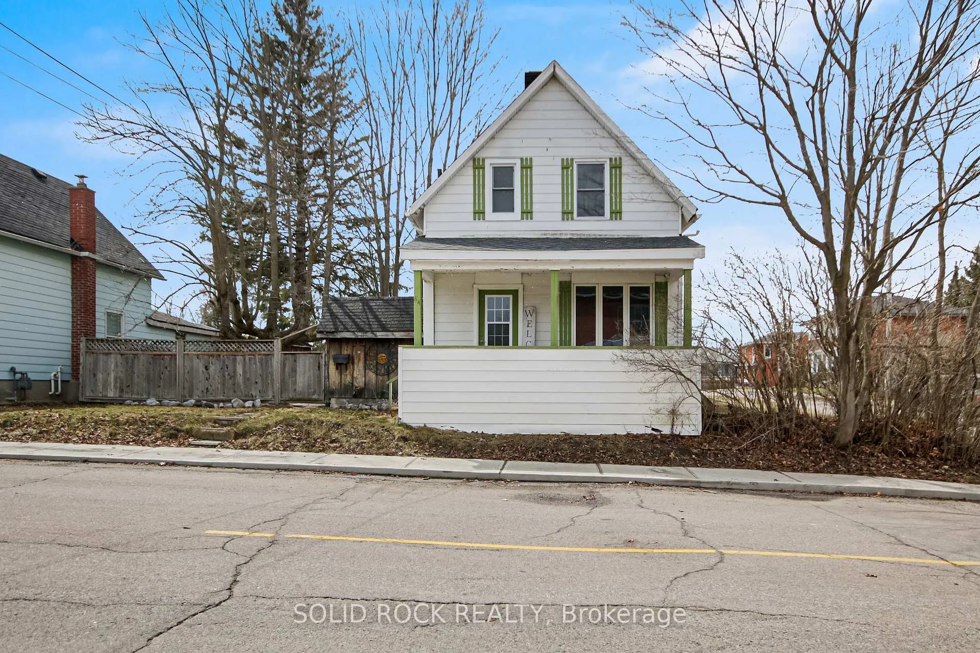 Photo 1 of 84 Queen Street S, Renfrew — HOMEH