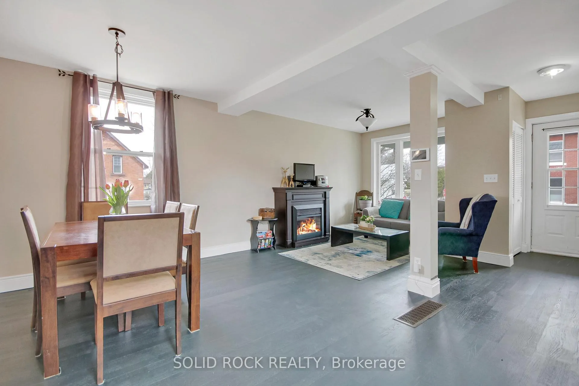 Photo 9 of 84 Queen Street S, Renfrew — HOMEH