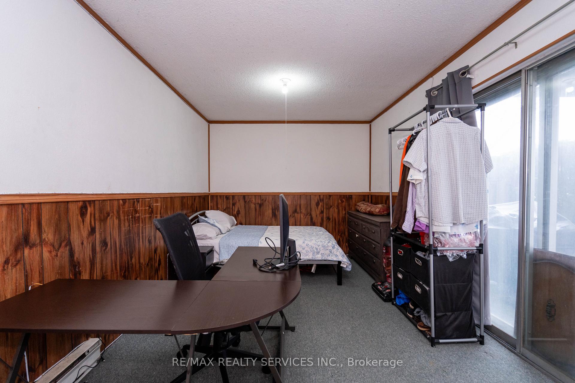 Photo 9 of 1346 Brands Court, Pickering, Liverpool — HOMEH