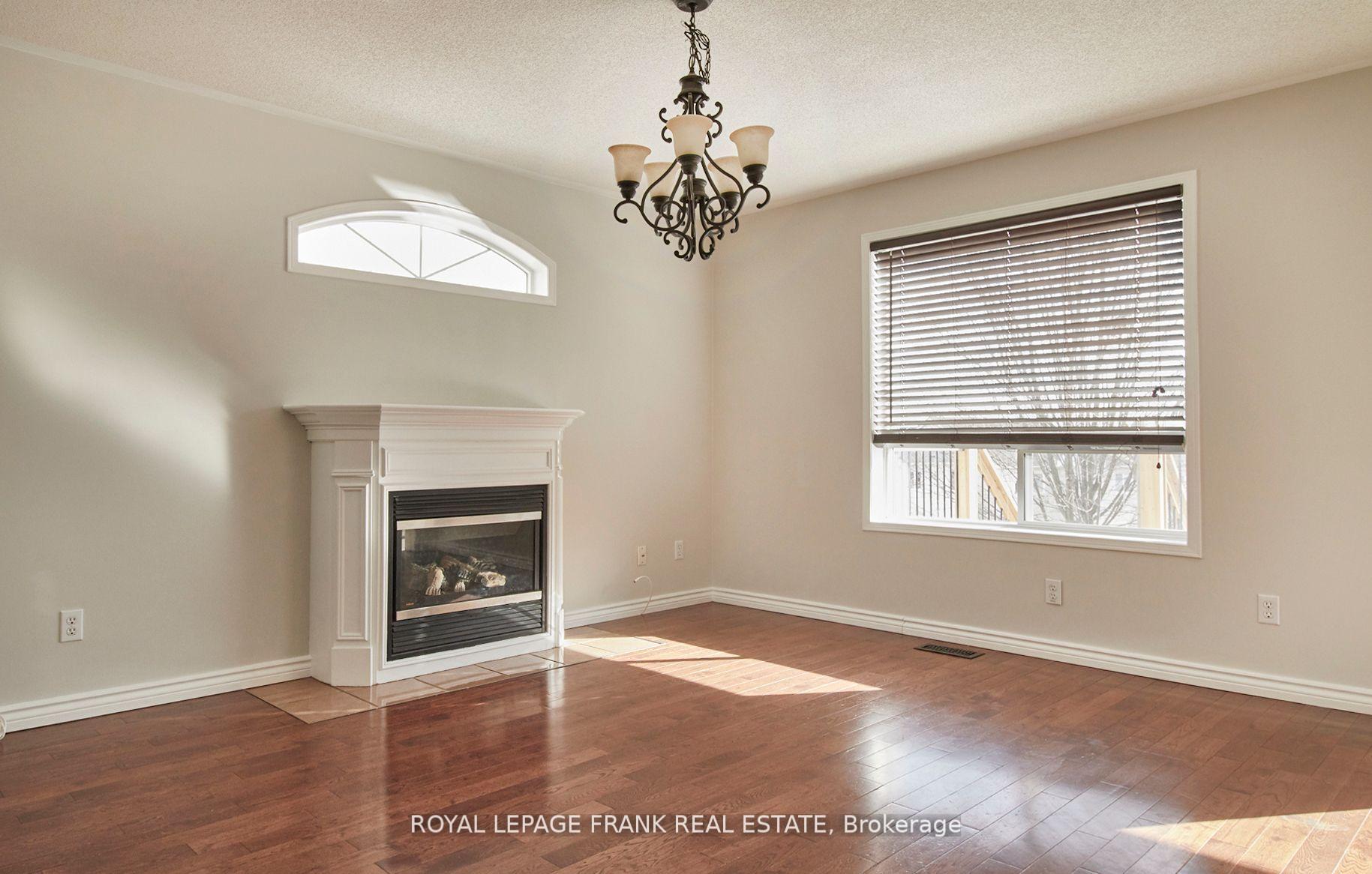 Photo 6 of Unit Main, 1179 Tall Pine Avenue, Oshawa, Pinecrest — HOMEH