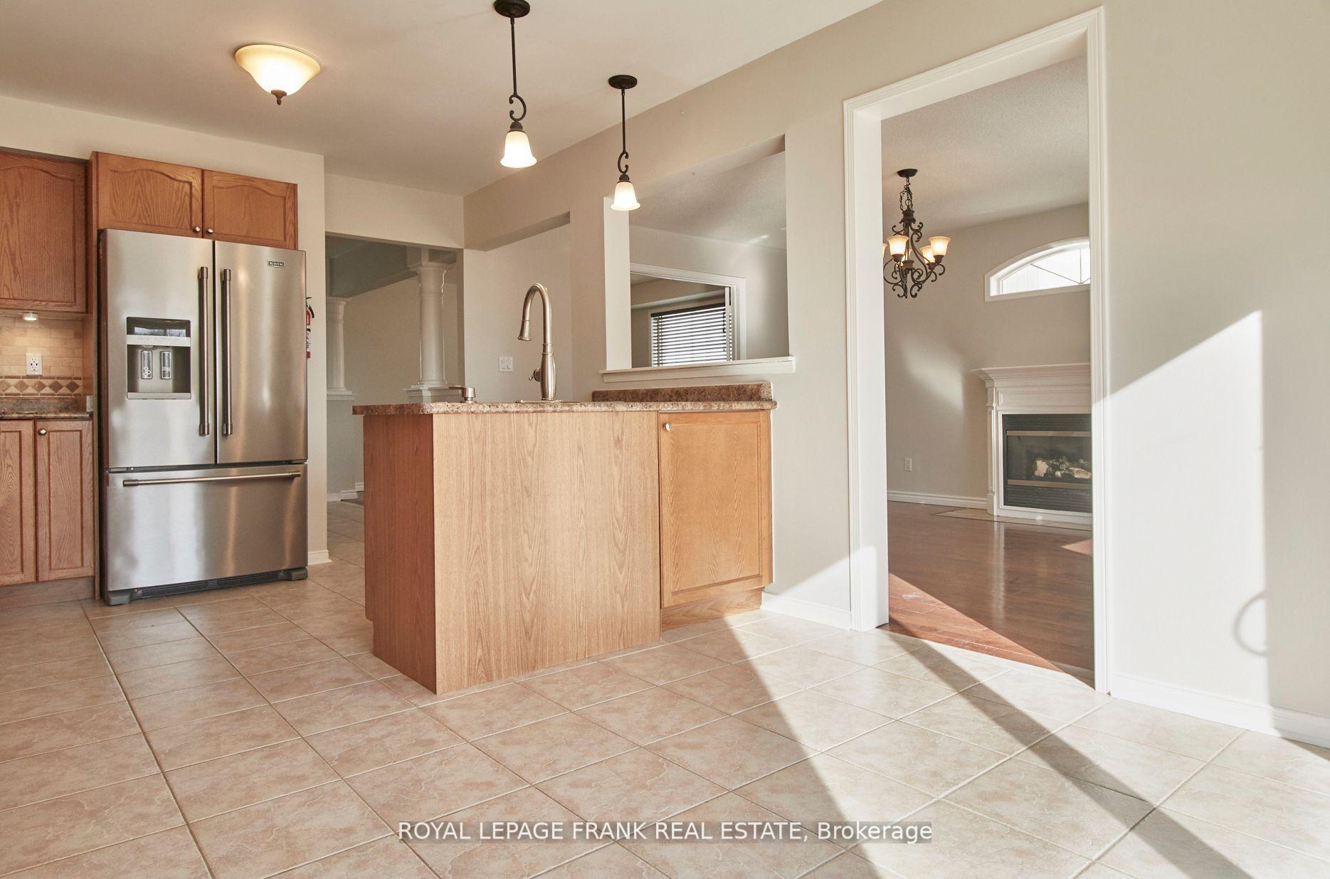 Photo 10 of Unit Main, 1179 Tall Pine Avenue, Oshawa, Pinecrest — HOMEH