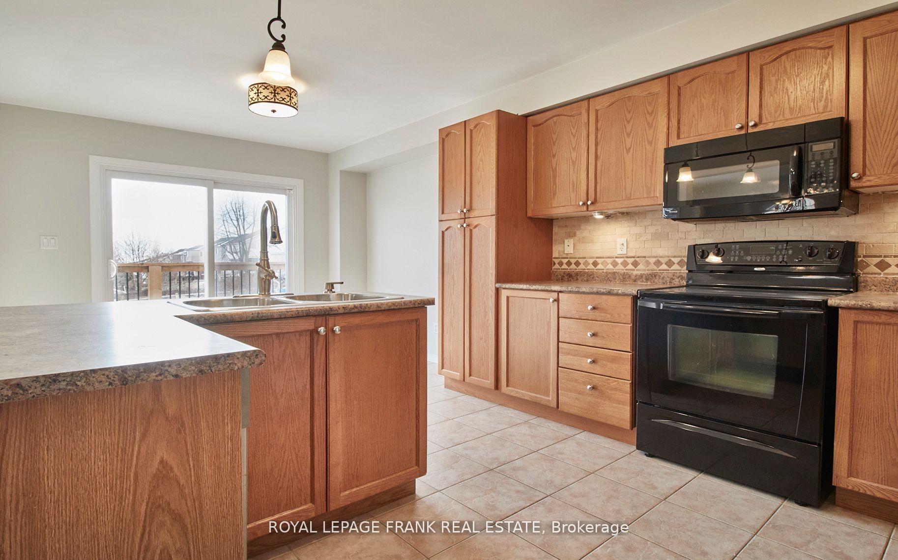 Photo 12 of Unit Main, 1179 Tall Pine Avenue, Oshawa, Pinecrest — HOMEH