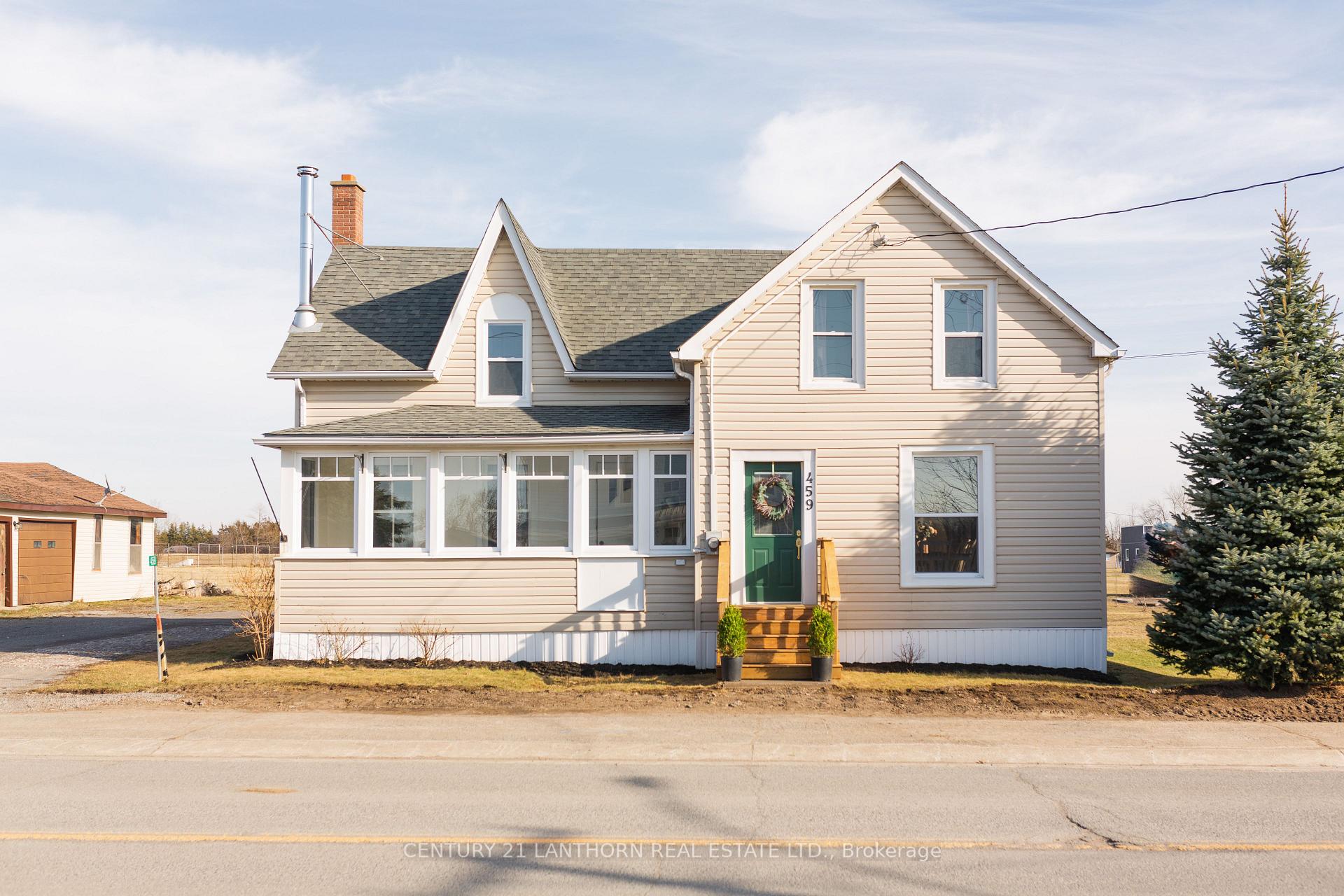 Front of 459 County Road 19
