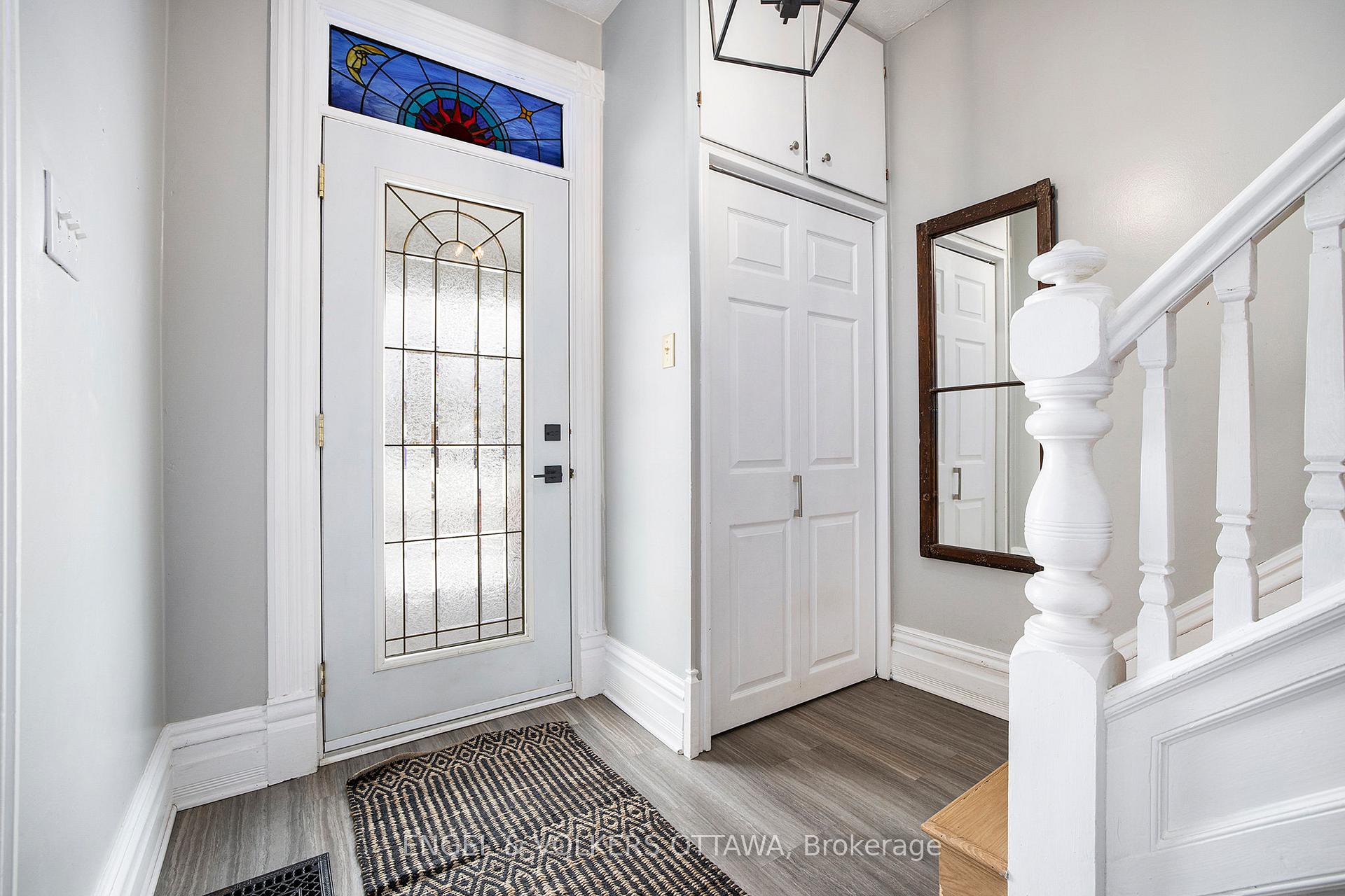 Photo 4 of 41 Bonnechere Street N, Renfrew — HOMEH