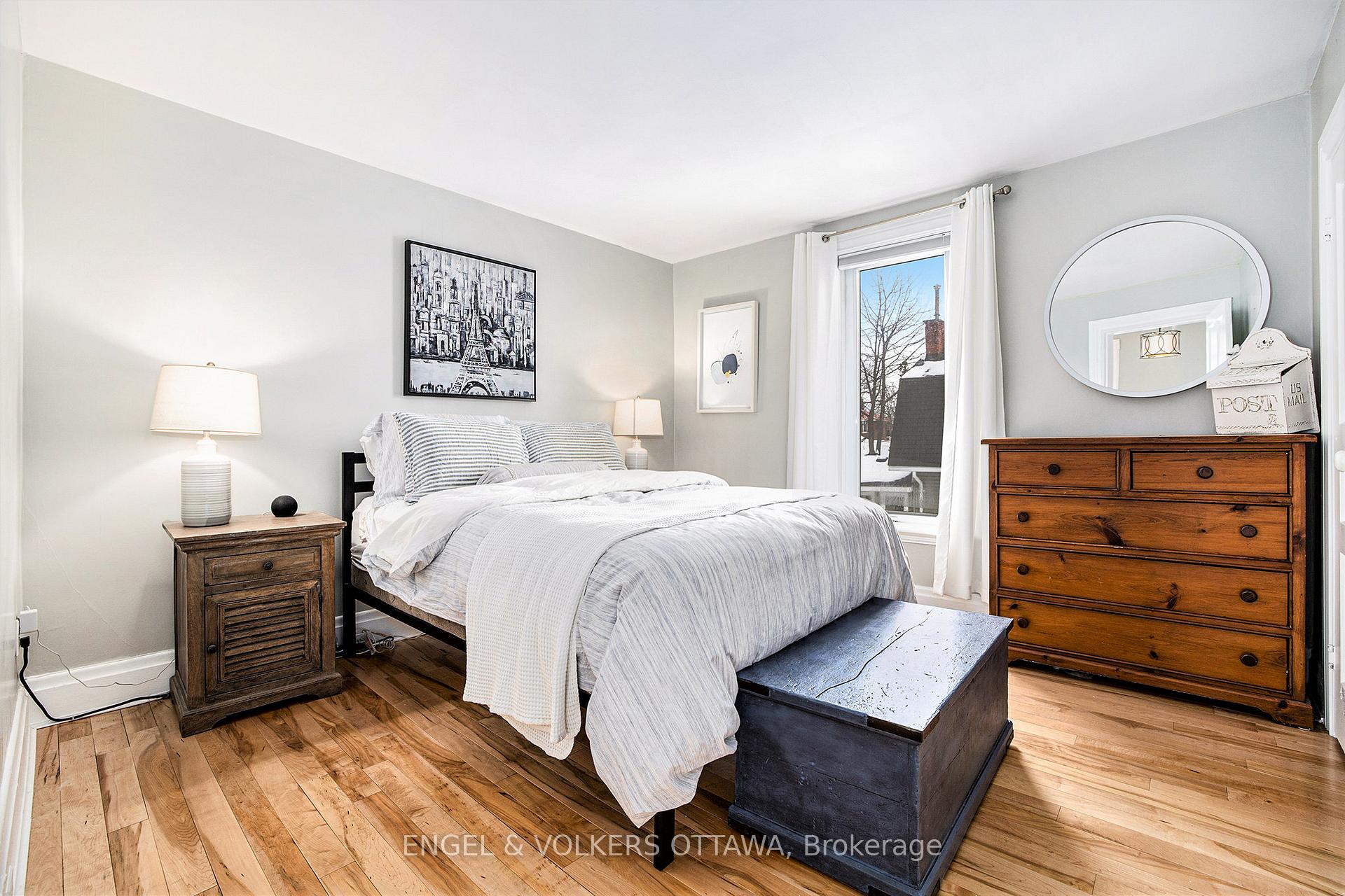 Photo 22 of 41 Bonnechere Street N, Renfrew — HOMEH