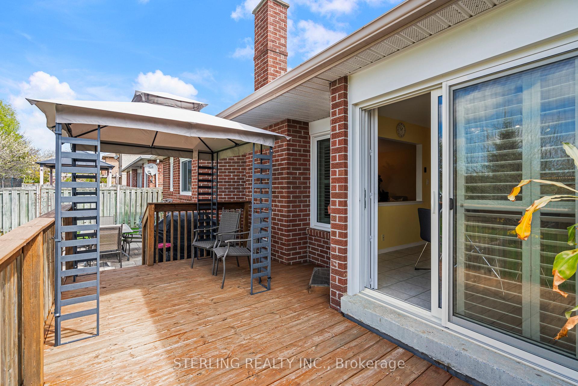 Photo 14 of 718 Aspen Road, Pickering, Amberlea — HOMEH
