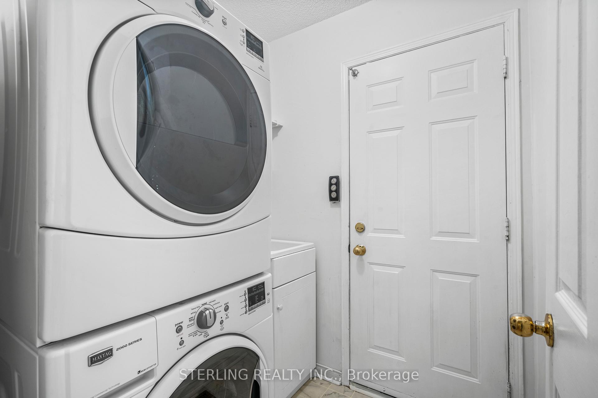 Photo 17 of 718 Aspen Road, Pickering, Amberlea — HOMEH