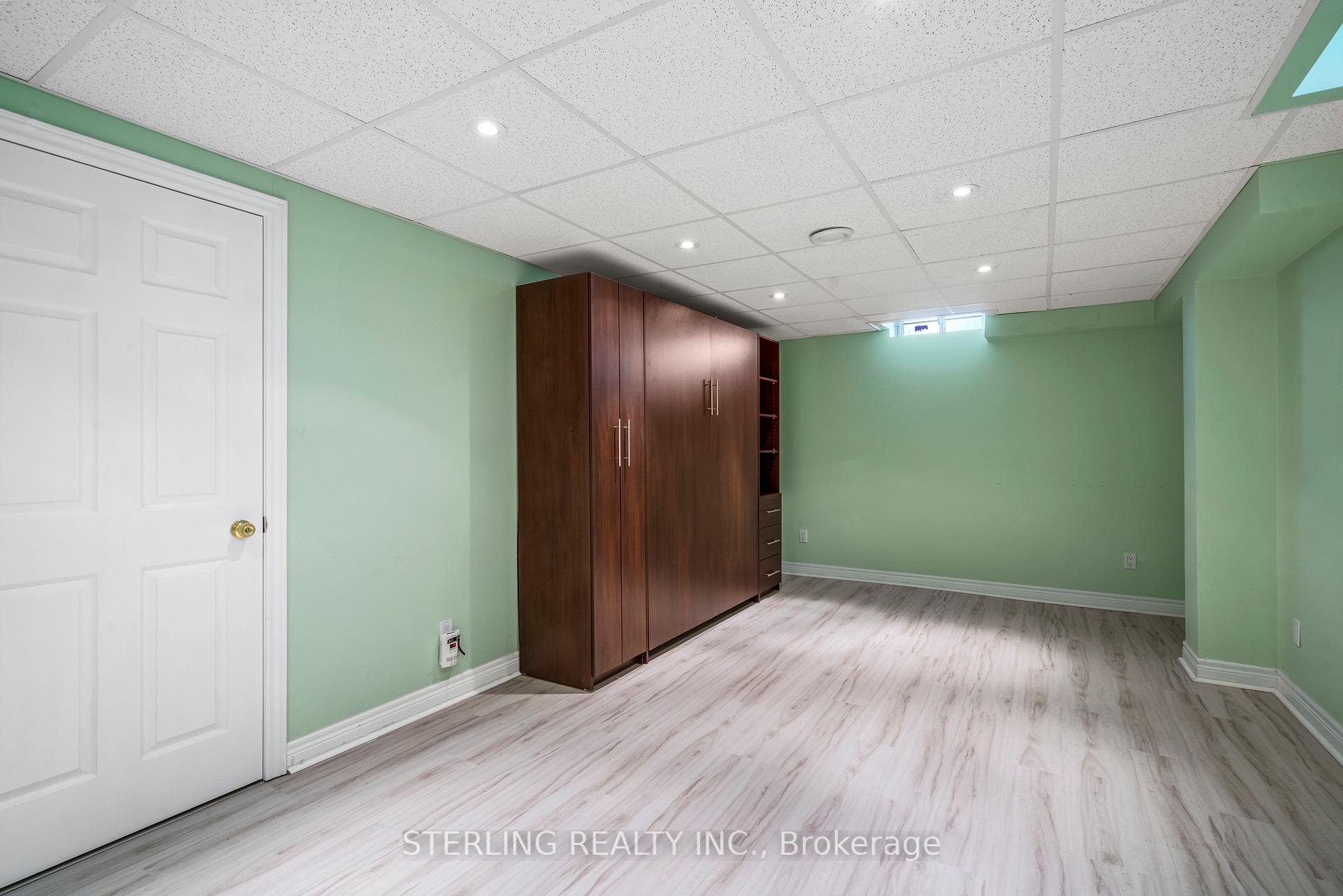 Photo 25 of 718 Aspen Road, Pickering, Amberlea — HOMEH