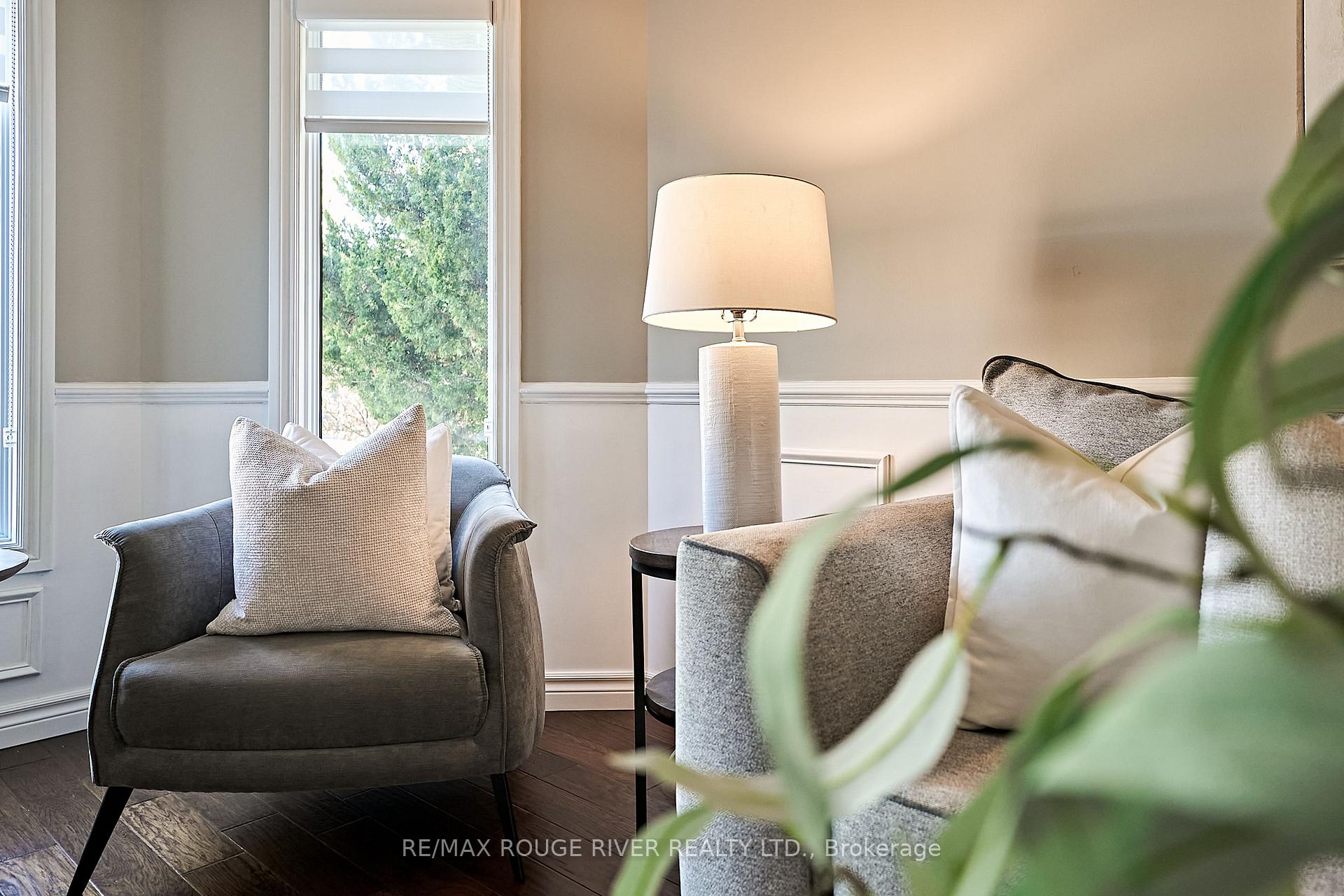 Photo 7 of 1036 Sandcliff Drive, Oshawa, Pinecrest — HOMEH