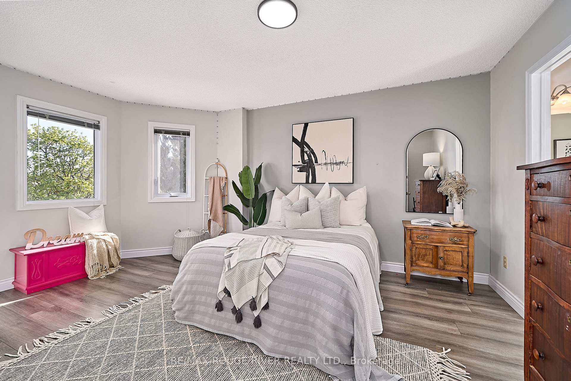 Photo 30 of 1036 Sandcliff Drive, Oshawa, Pinecrest — HOMEH