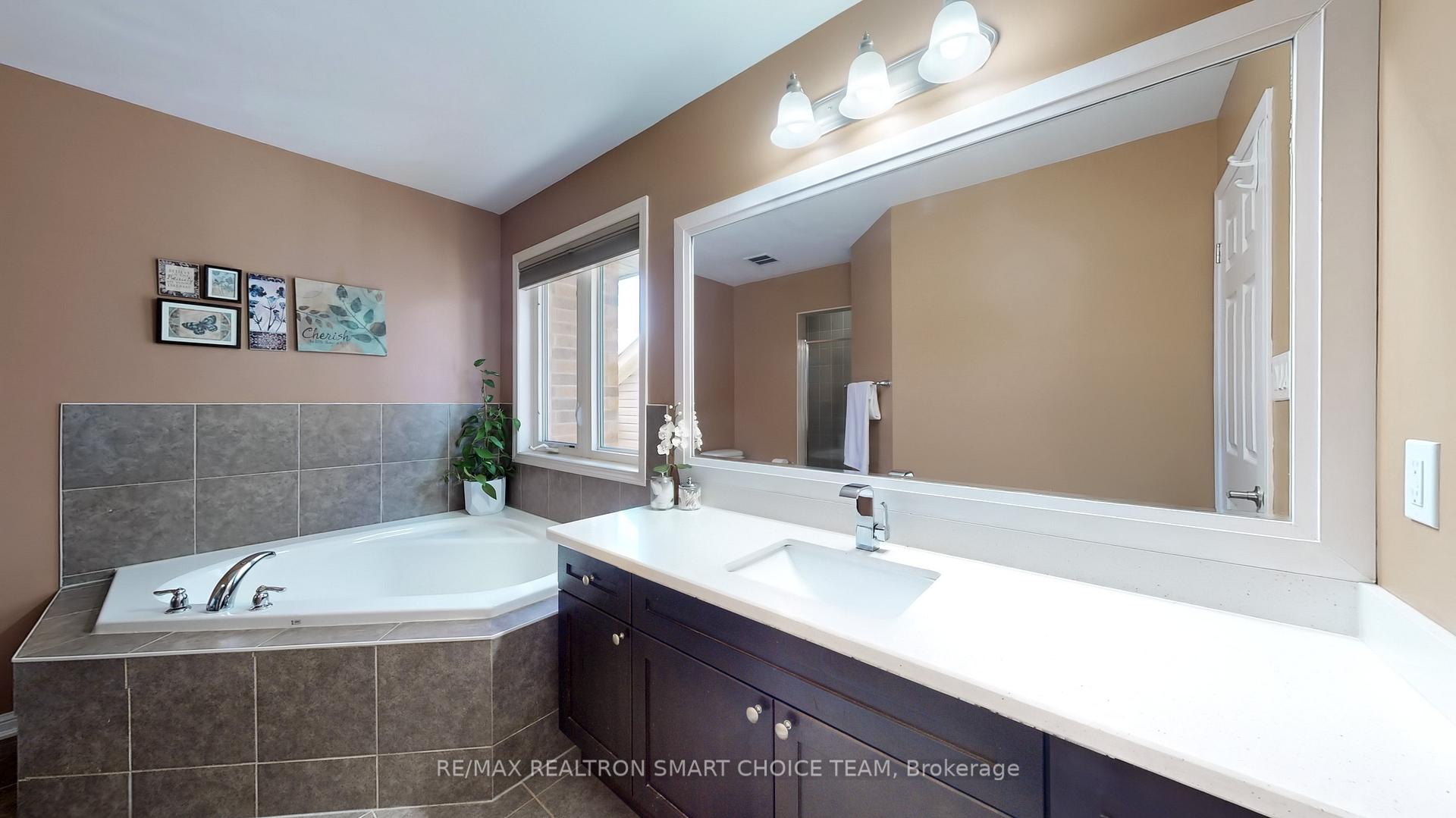 Photo 29 of 1822 Parkhurst Crescent, Pickering, Duffin Heights — HOMEH