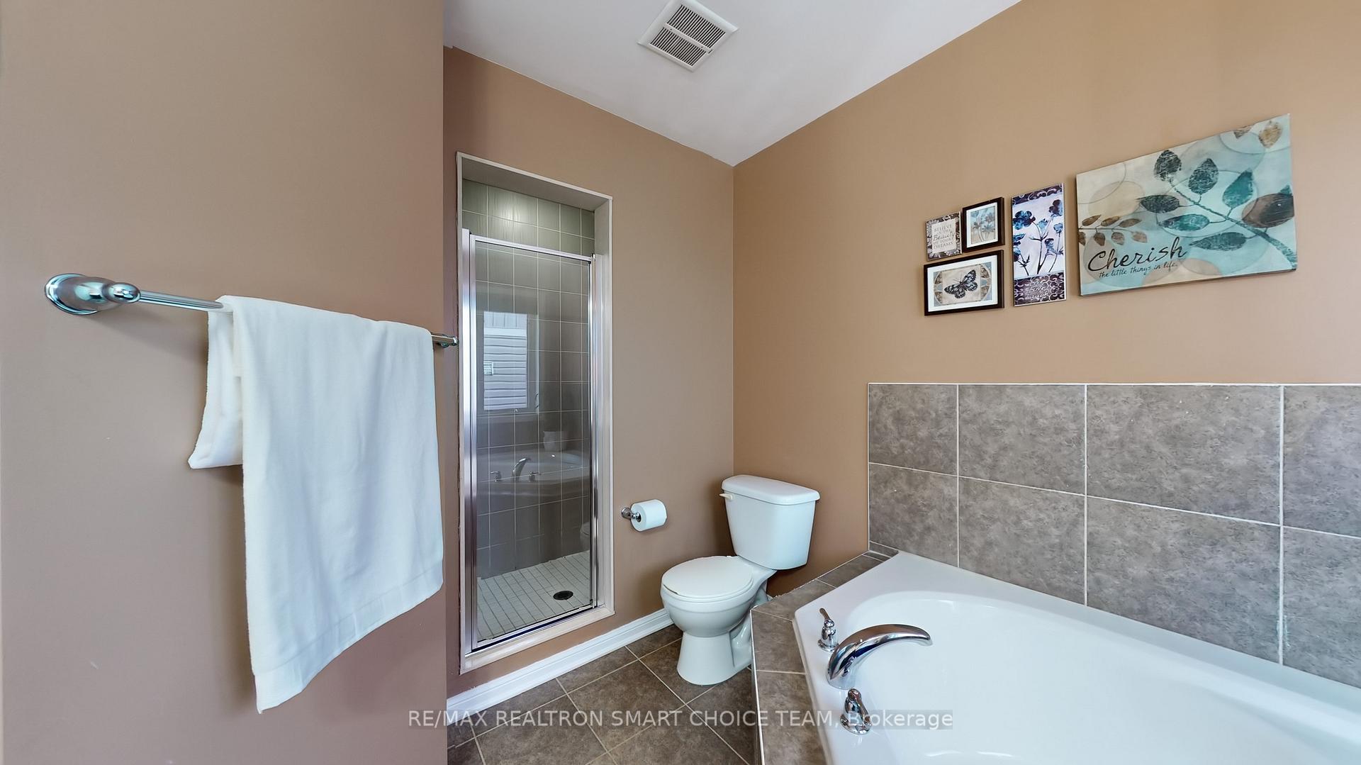 Photo 30 of 1822 Parkhurst Crescent, Pickering, Duffin Heights — HOMEH
