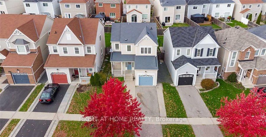 Front of 1326 Whitelaw Avenue