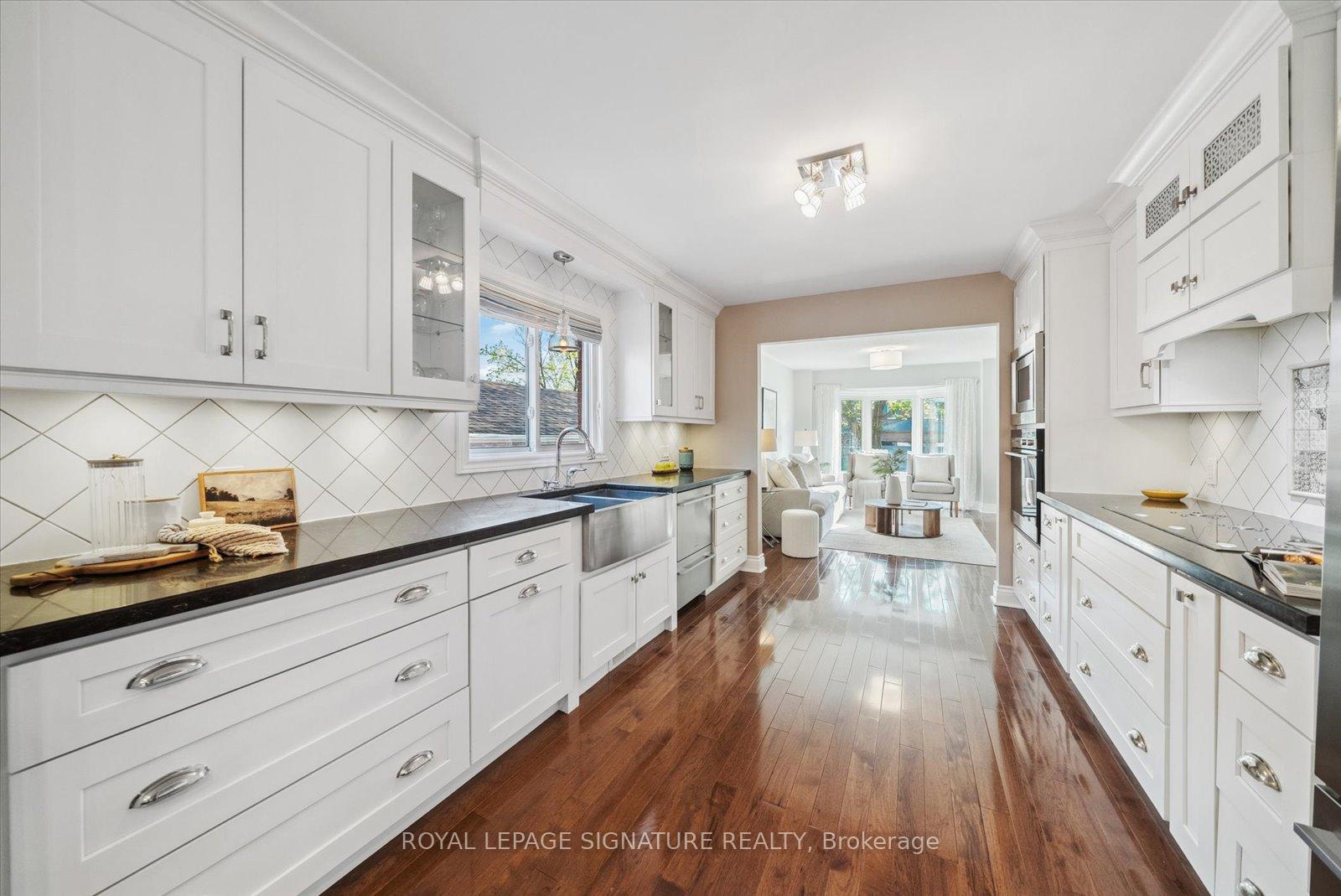 Photo 8 of 2013 Lynn Heights Drive, Pickering, Liverpool — HOMEH