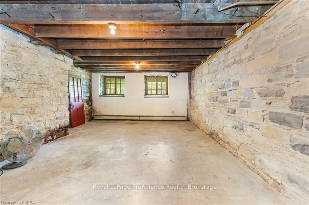 Photo 42 of 230 James Street, Kingston, Kingston East (Incl Barret Crt) — HOMEH