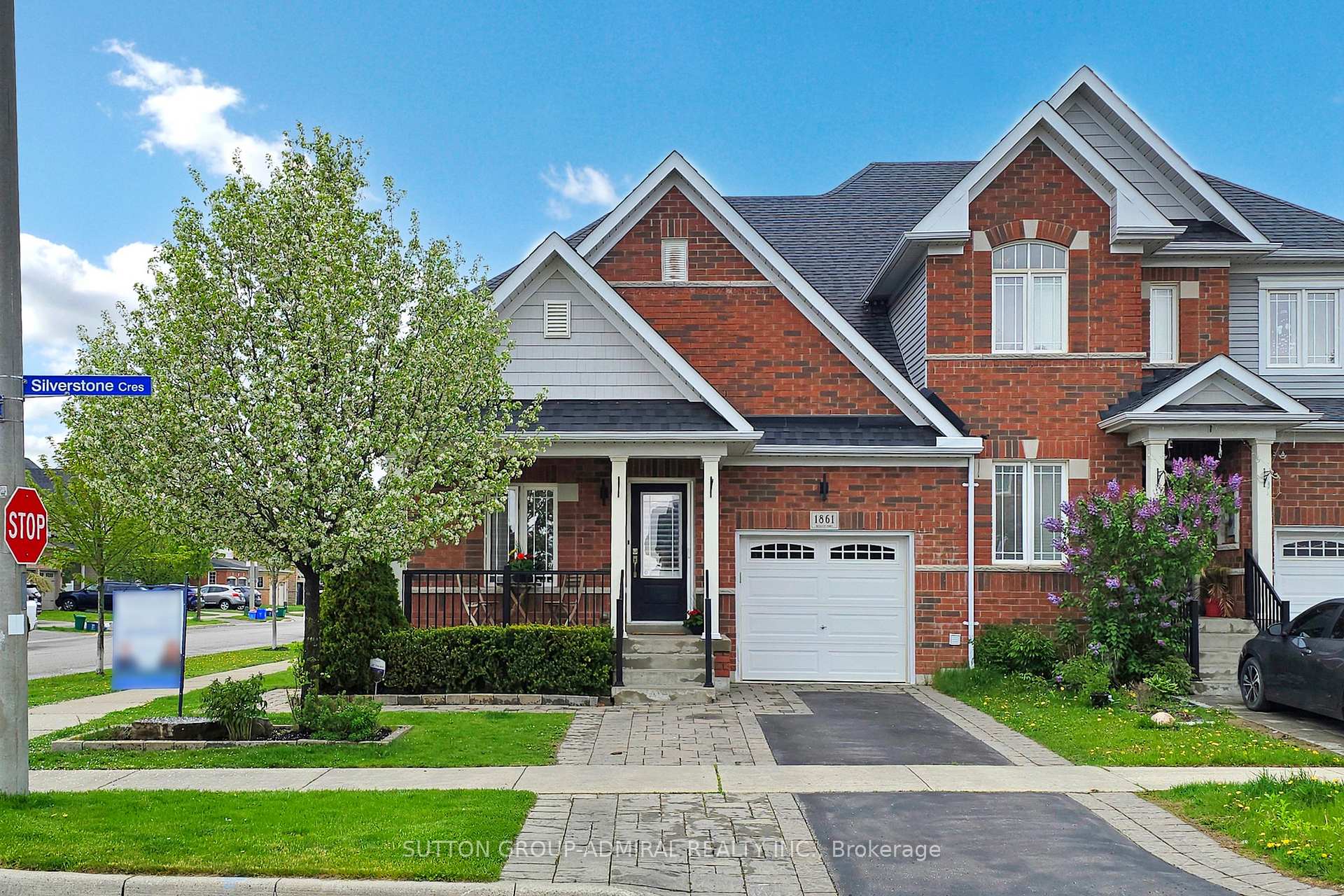 Photo 2 of 1861 Silverstone Crescent, Oshawa, Samac — HOMEH