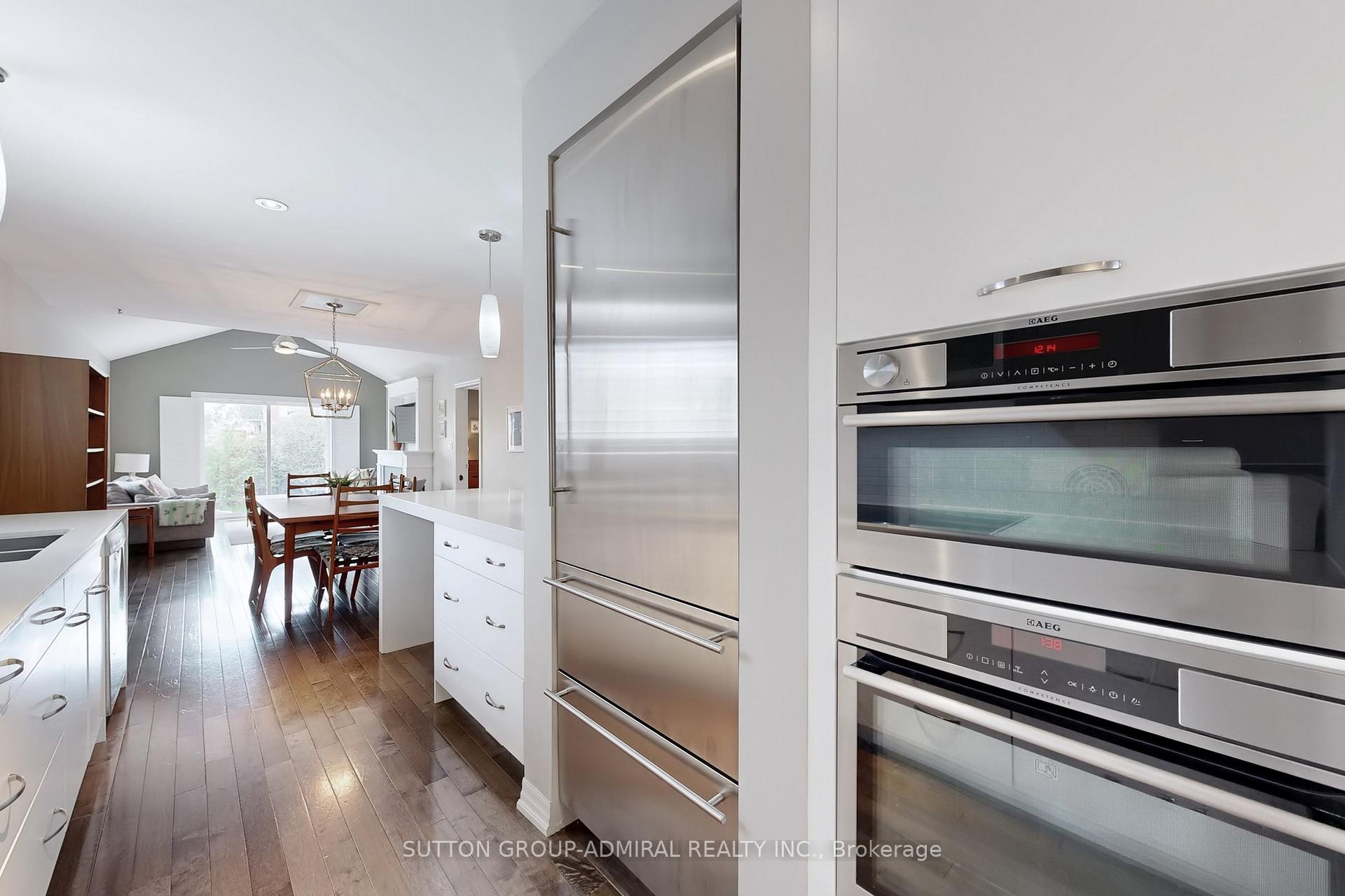 Photo 10 of 1861 Silverstone Crescent, Oshawa, Samac — HOMEH