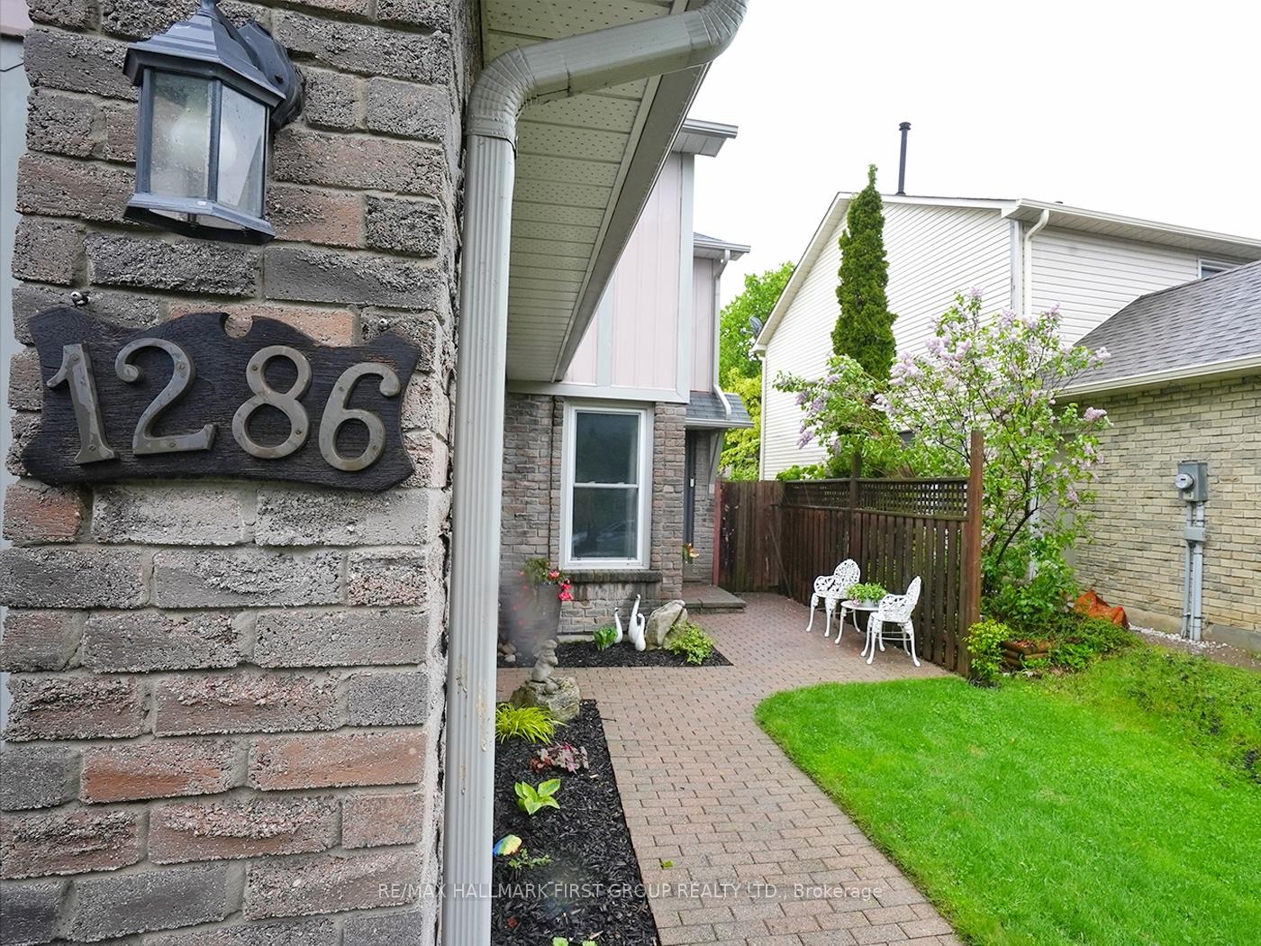 Photo 3 of 1286 Northmount Street, Oshawa, Centennial — HOMEH