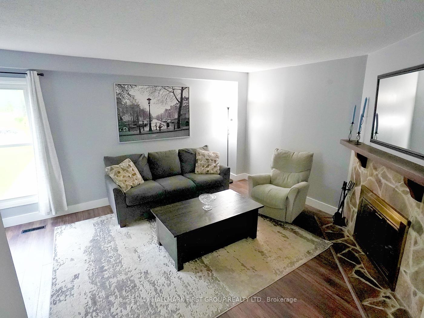 Photo 5 of 1286 Northmount Street, Oshawa, Centennial — HOMEH