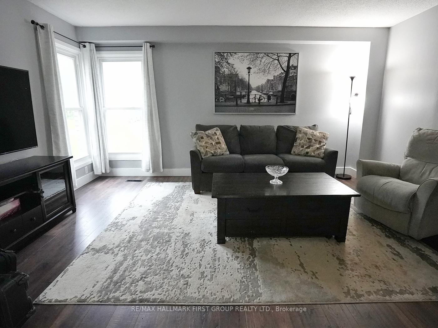 Photo 6 of 1286 Northmount Street, Oshawa, Centennial — HOMEH