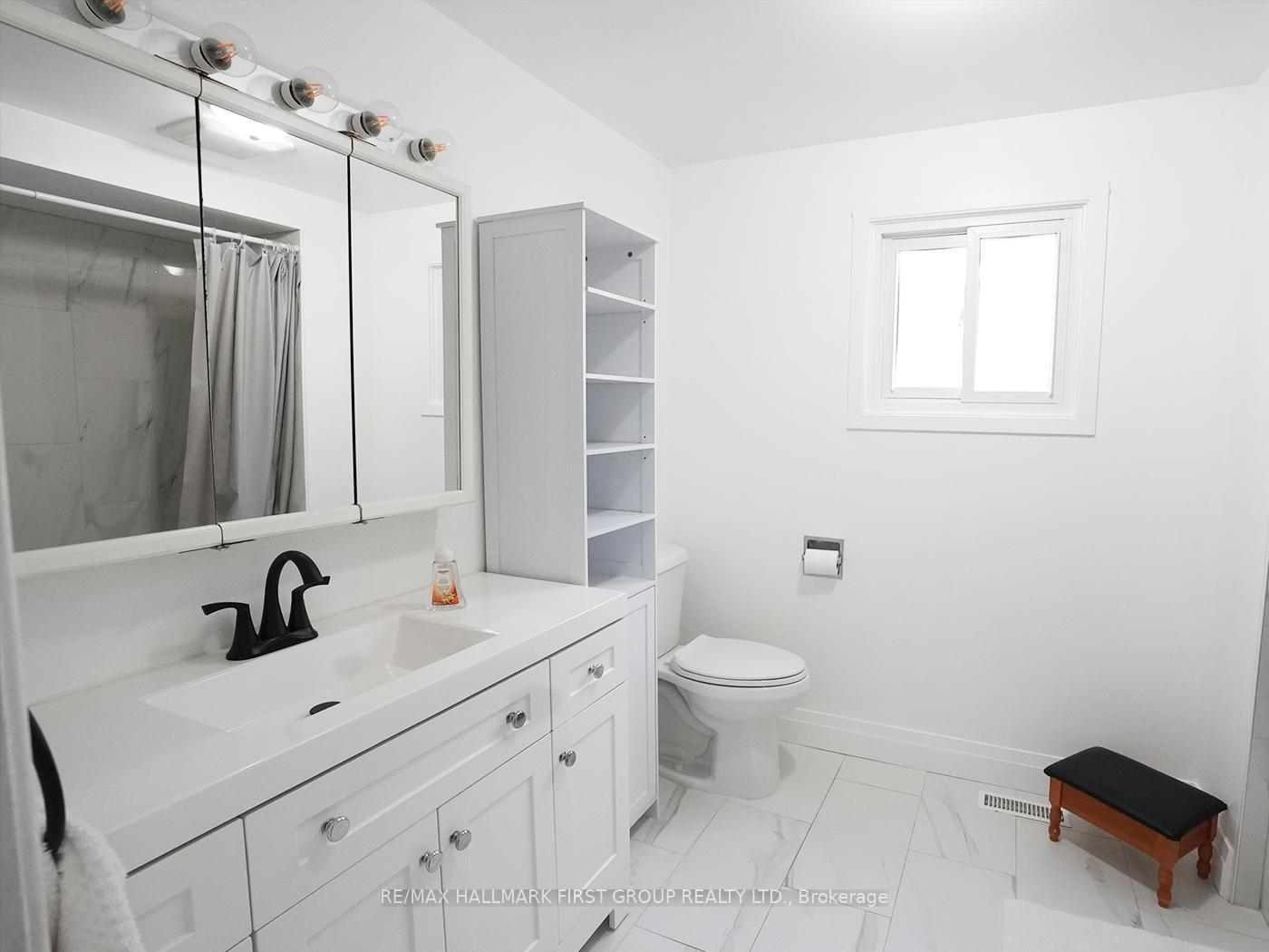 Photo 13 of 1286 Northmount Street, Oshawa, Centennial — HOMEH