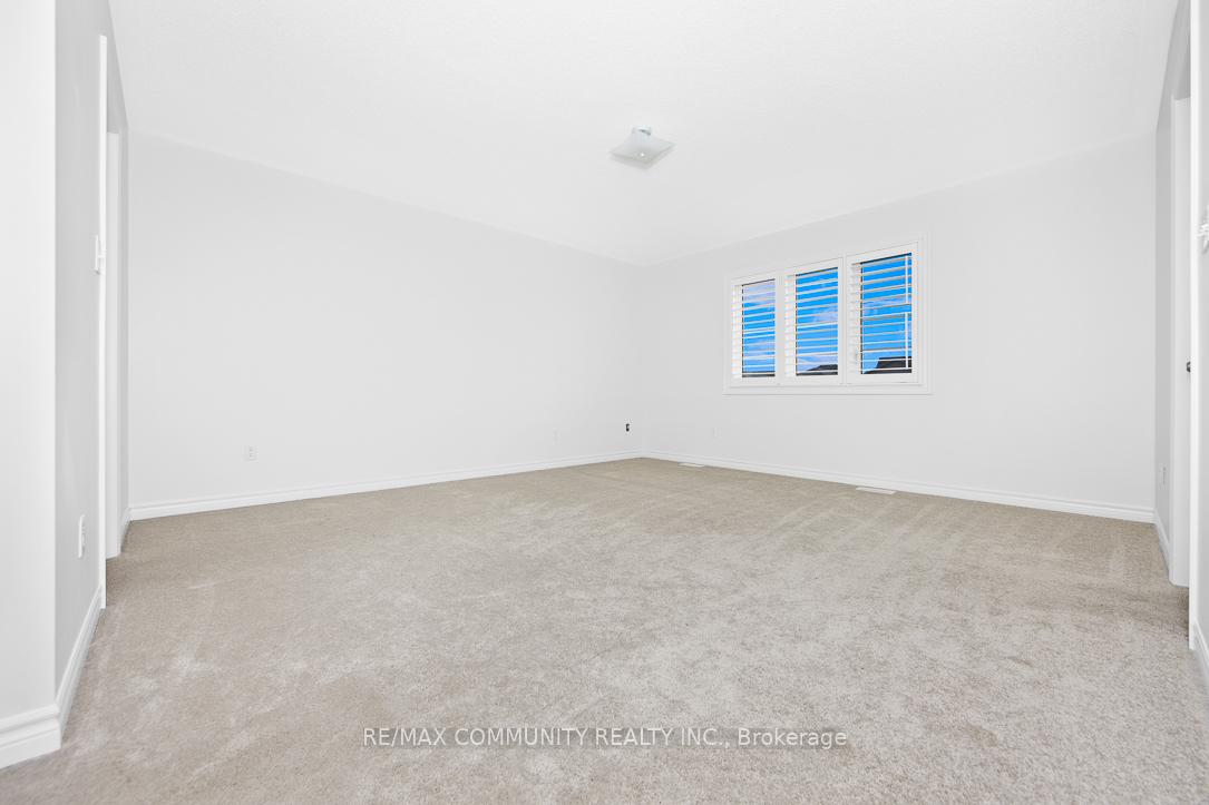 Photo 12 of 1119 Cameo Street, Pickering, Rural Pickering — HOMEH