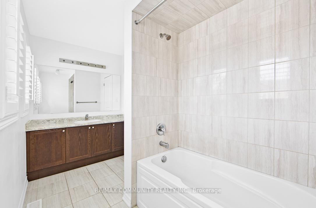 Photo 17 of 1119 Cameo Street, Pickering, Rural Pickering — HOMEH