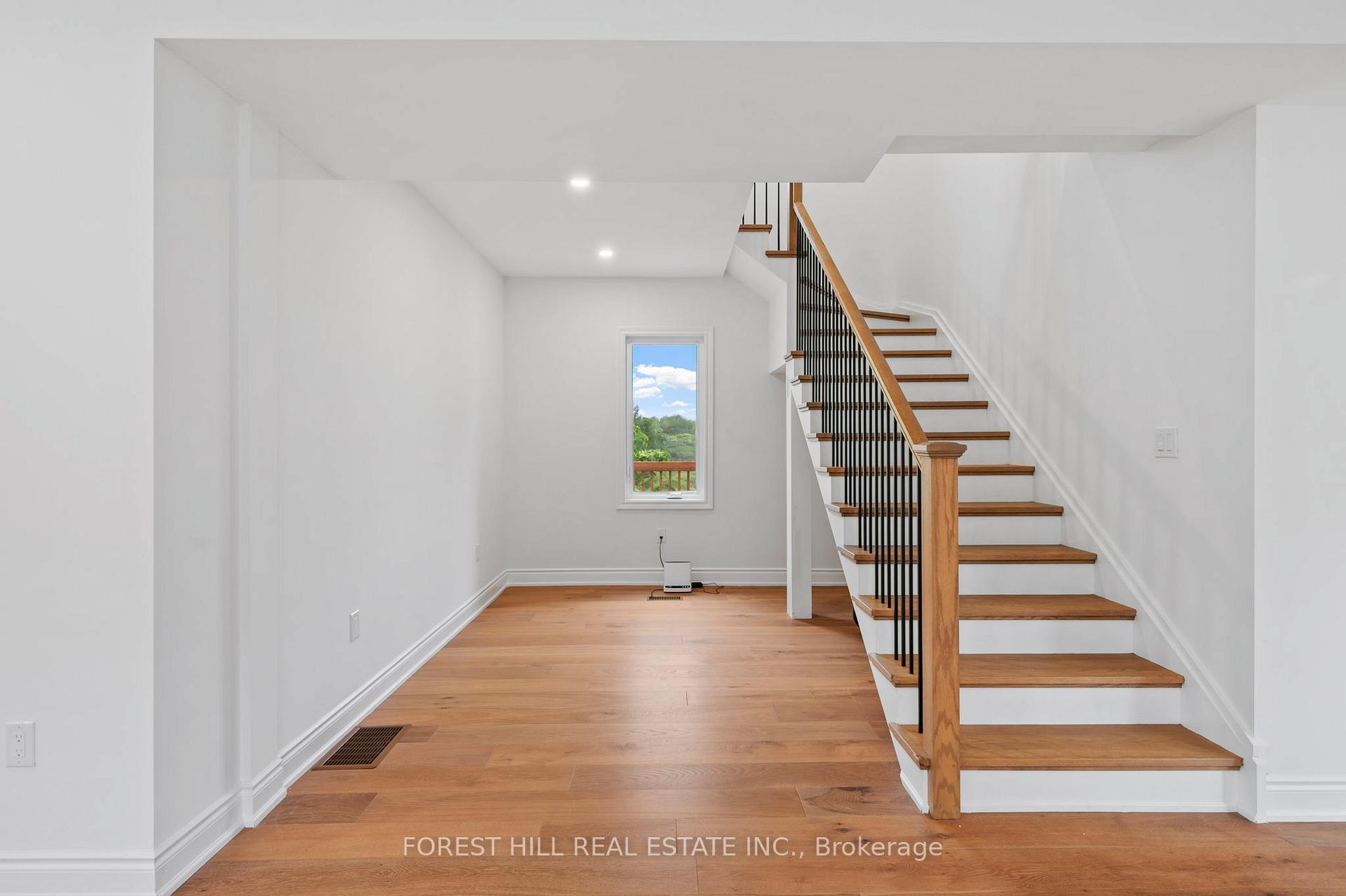 Photo 5 of 2242 County Road 3, Prince Edward County, Ameliasburg Ward — HOMEH