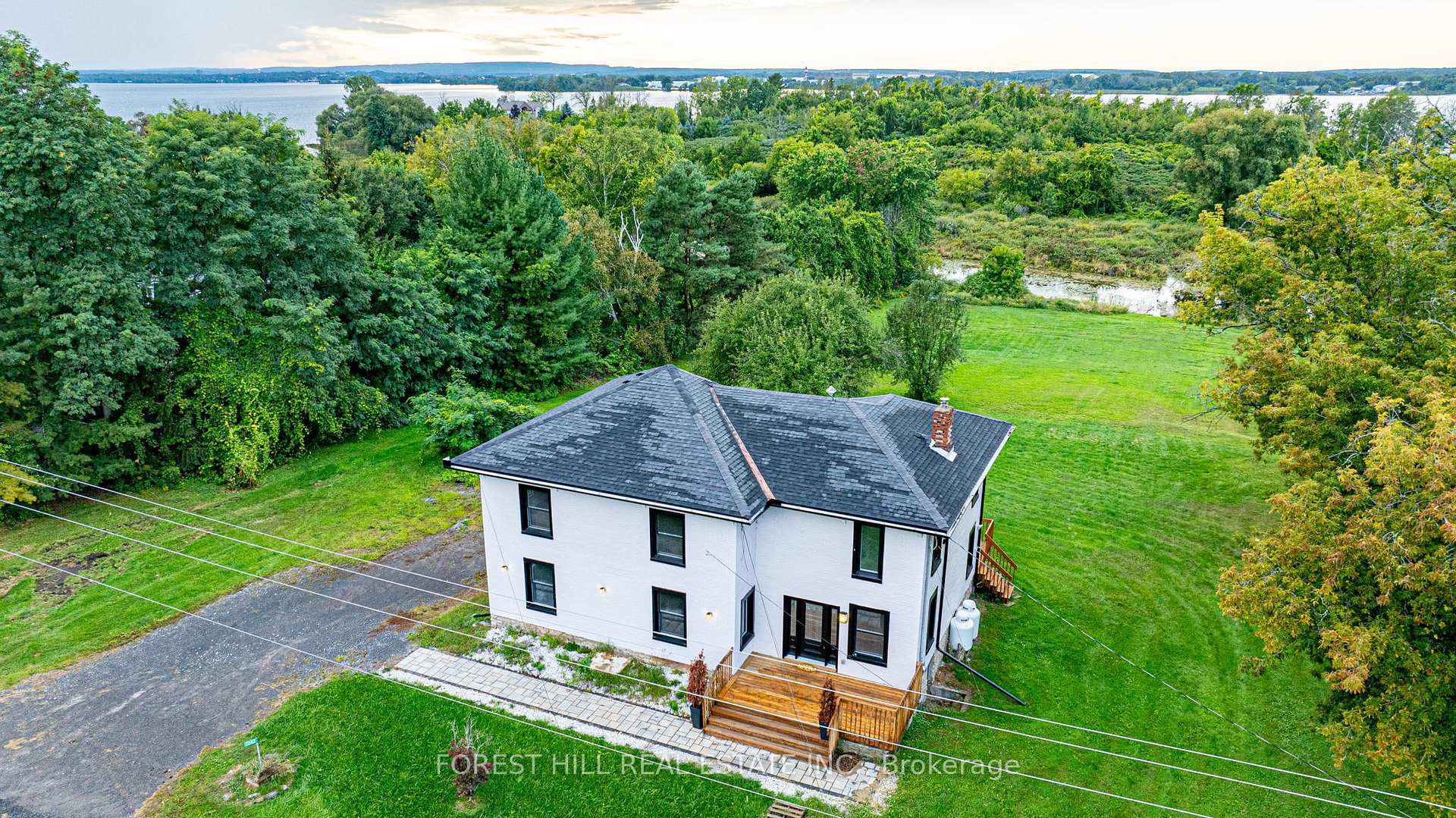 Photo 41 of 2242 County Road 3, Prince Edward County, Ameliasburg Ward — HOMEH