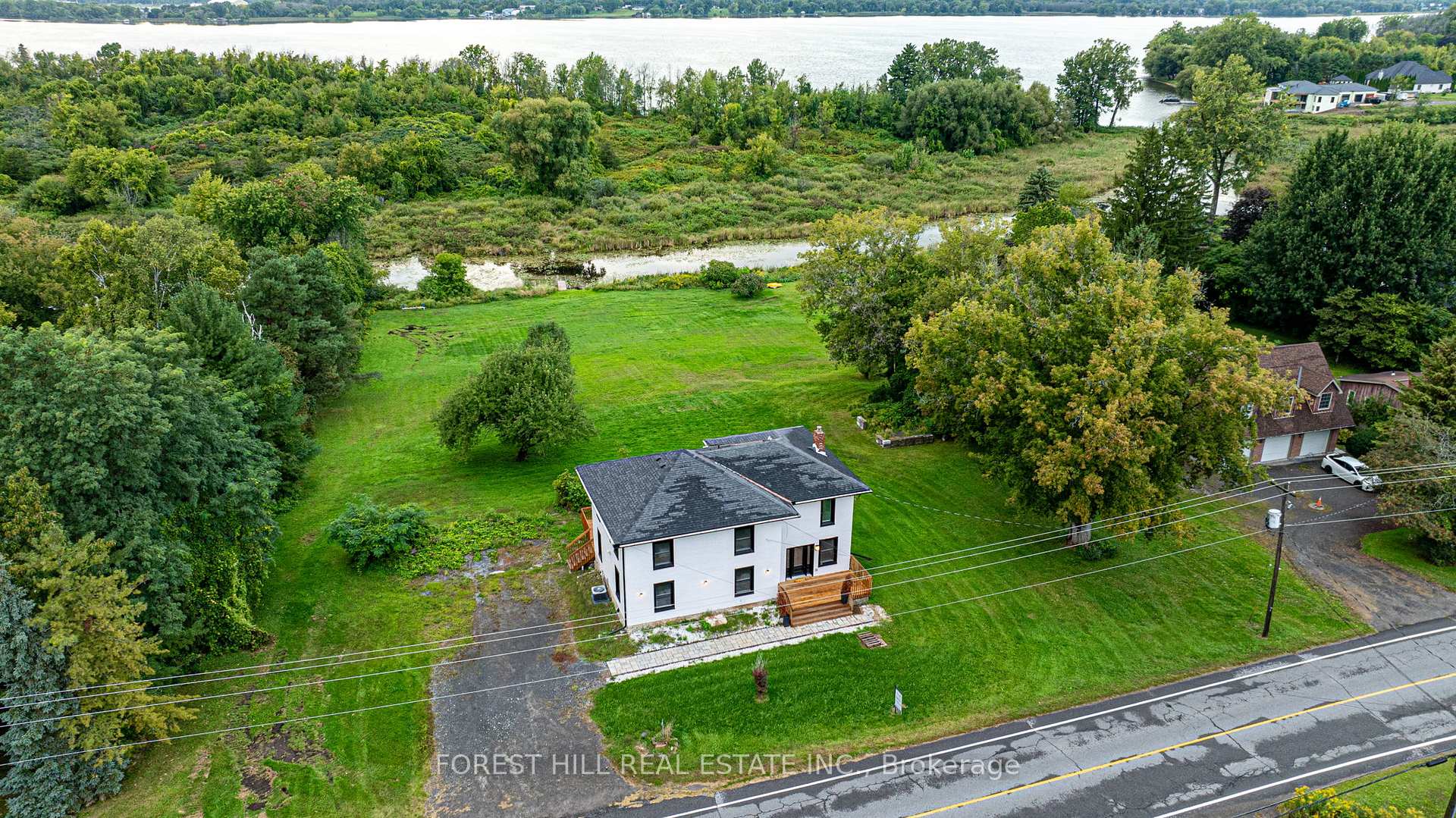 Photo 42 of 2242 County Road 3, Prince Edward County, Ameliasburg Ward — HOMEH