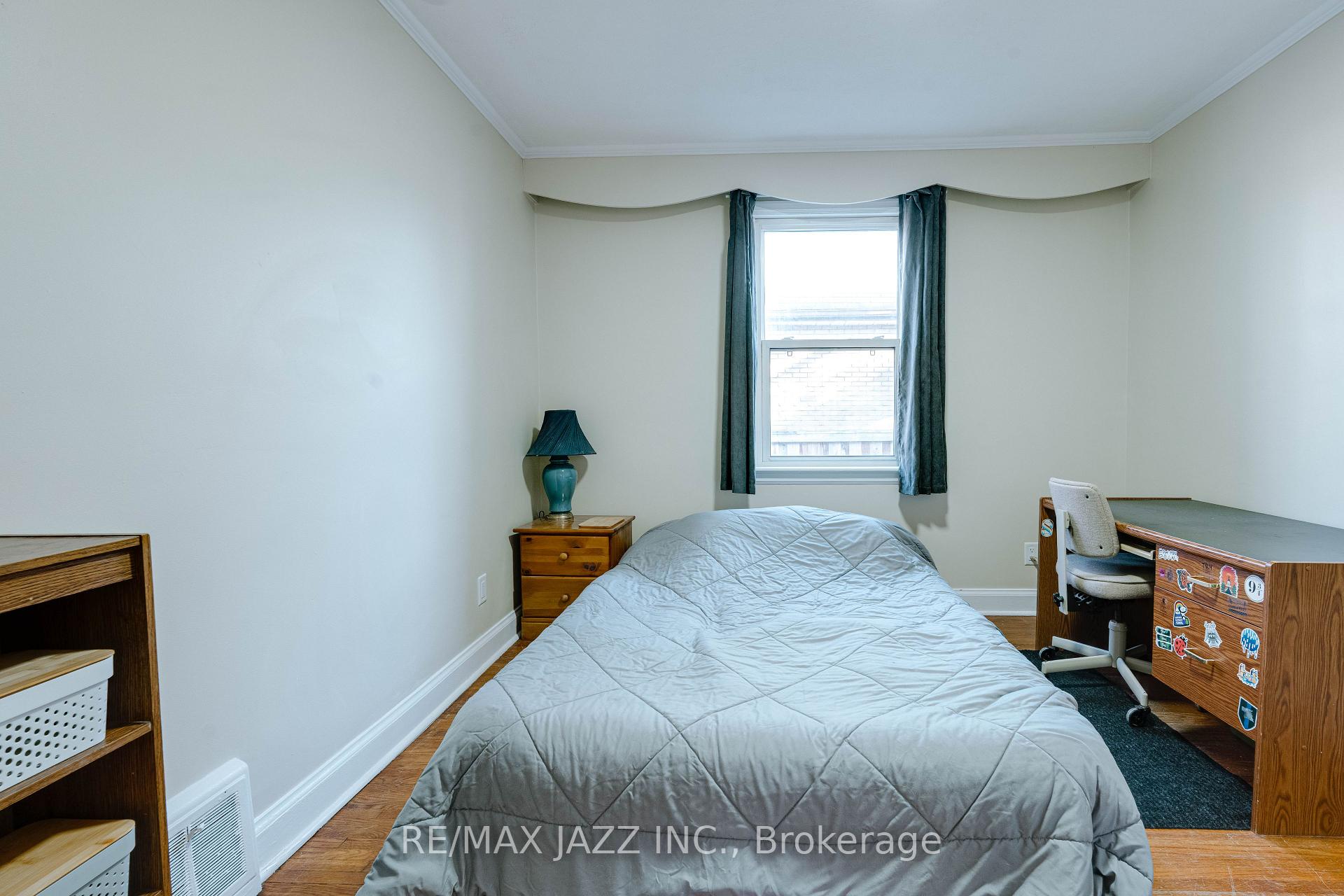 Photo 10 of 101 Luke Street, Oshawa, O'Neill — HOMEH