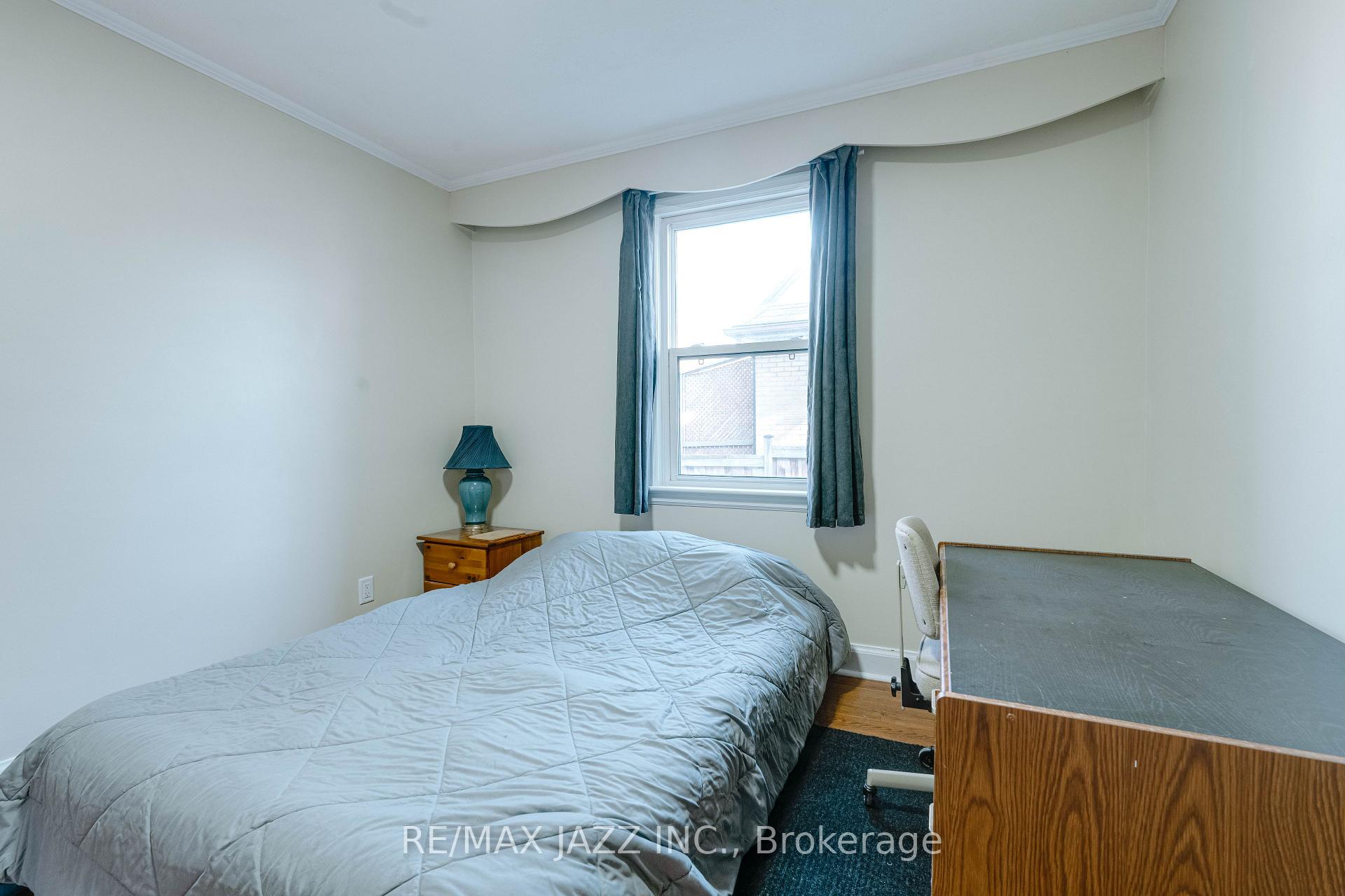 Photo 11 of 101 Luke Street, Oshawa, O'Neill — HOMEH