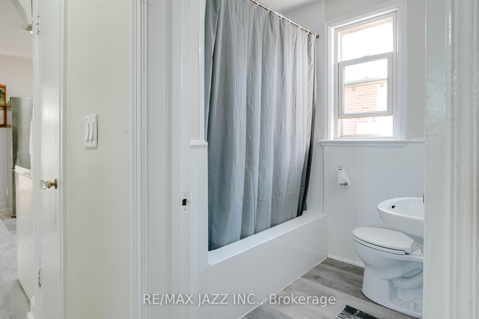 Photo 15 of 101 Luke Street, Oshawa, O'Neill — HOMEH