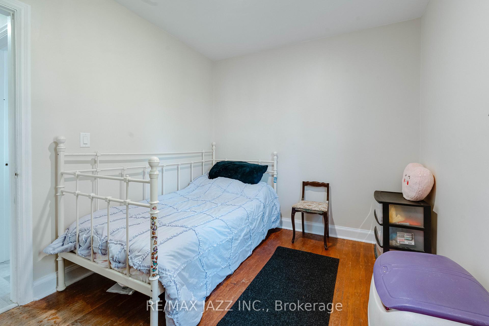 Photo 17 of 101 Luke Street, Oshawa, O'Neill — HOMEH