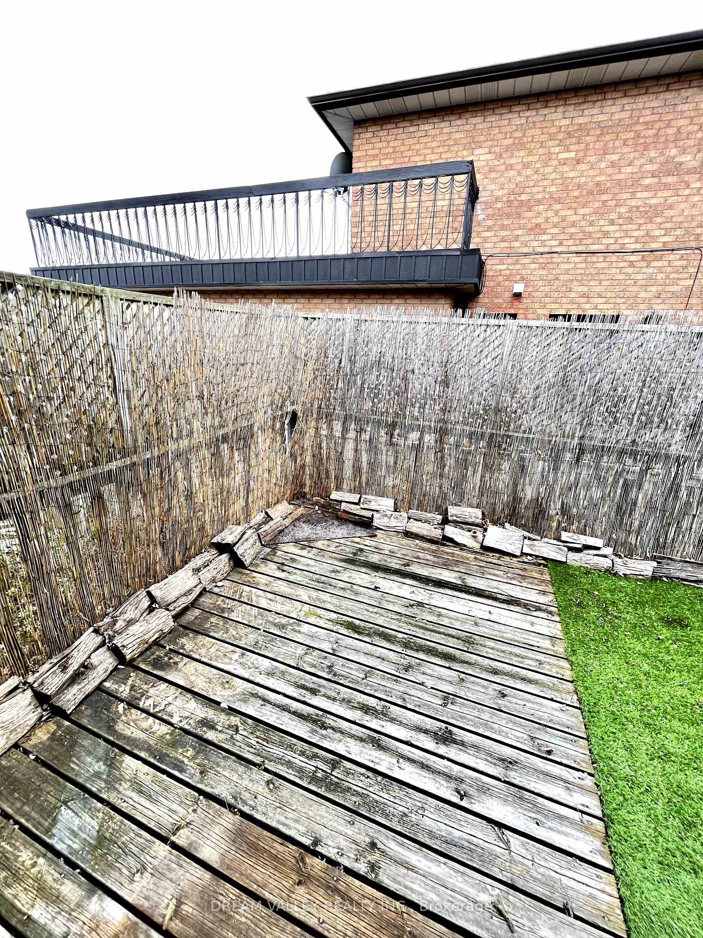 Photo 17 of Unit Upper, 622 Sheppard Avenue, Pickering, Woodlands — HOMEH