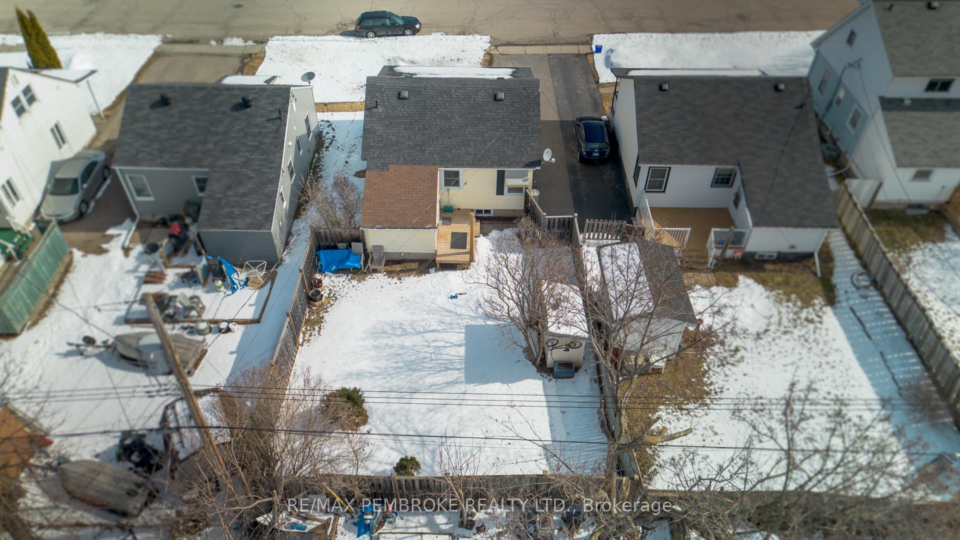 Photo 26 of 420 New Street, Renfrew — HOMEH