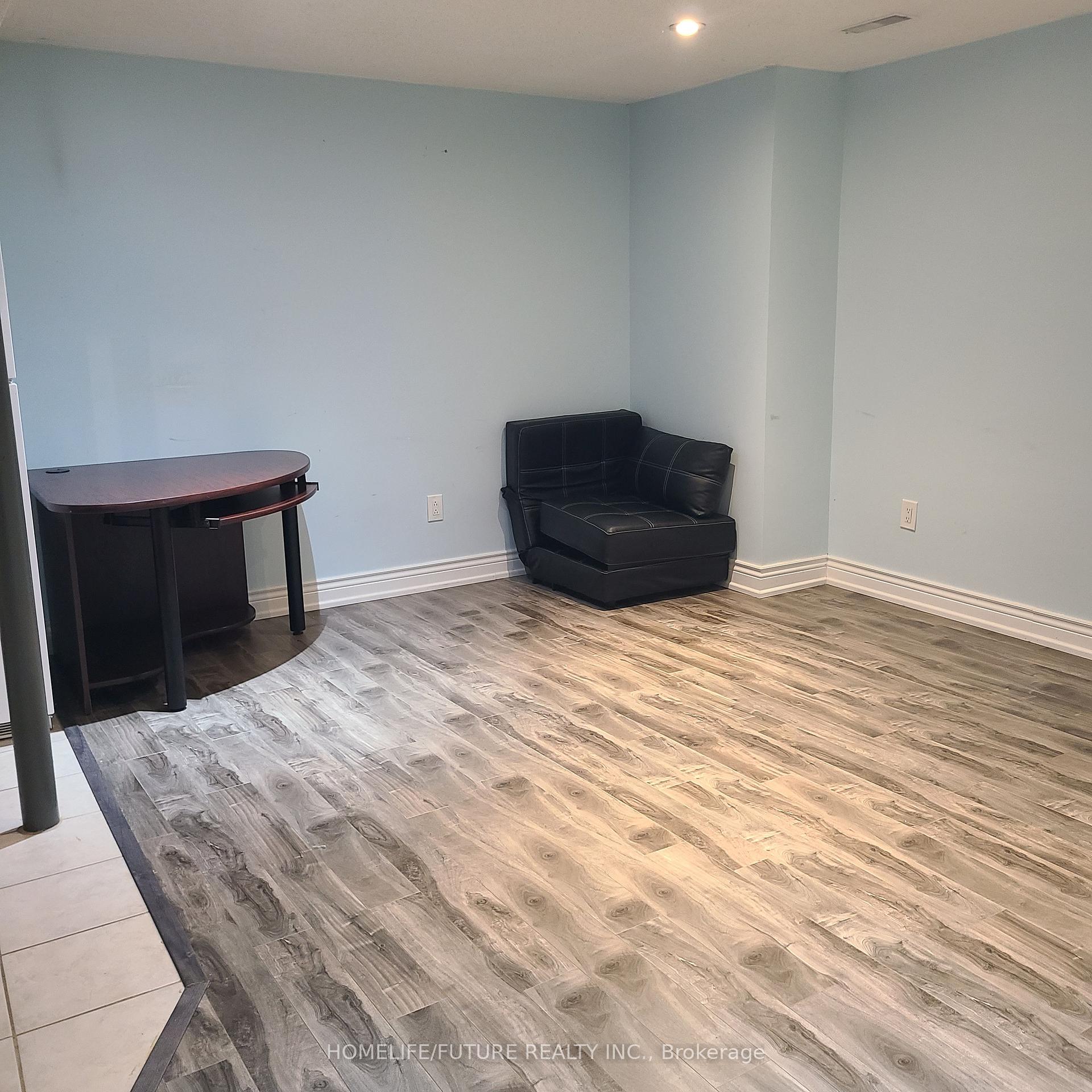 Photo 2 of Unit Bsmt, 749 Swan Place, Pickering, Amberlea — HOMEH