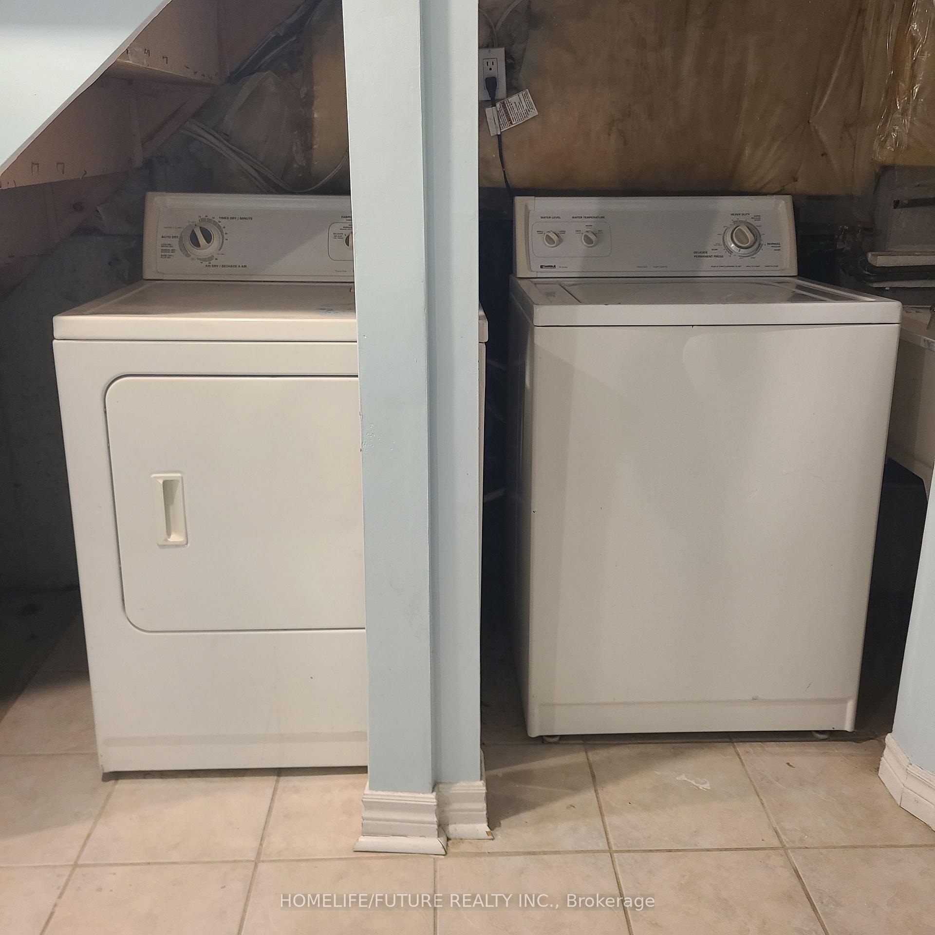 Photo 8 of Unit Bsmt, 749 Swan Place, Pickering, Amberlea — HOMEH